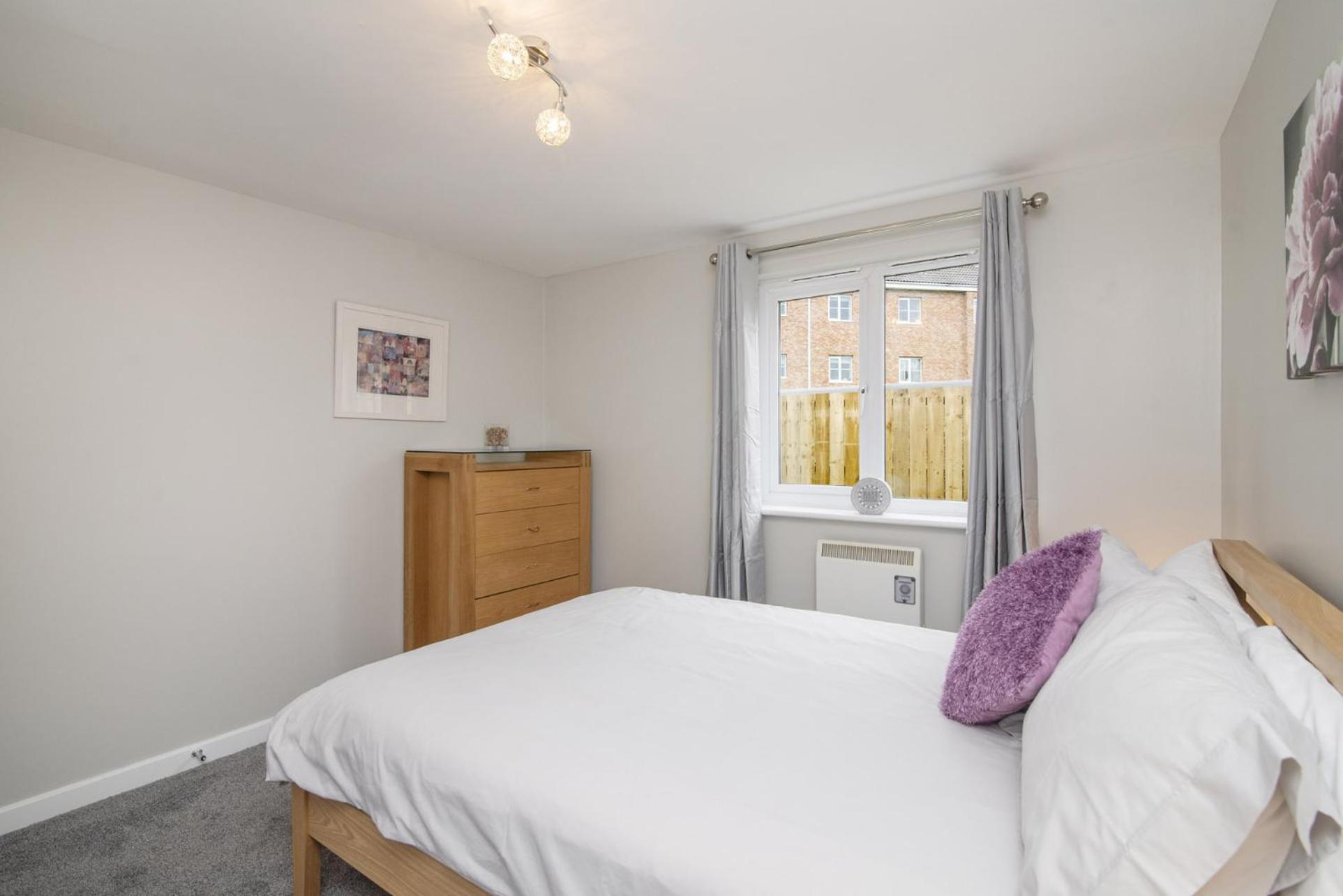 The Nelson - Spacious City Property and Free Parking view 5