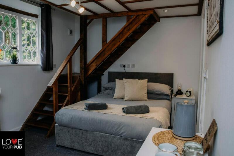 Hursley Rooms - The Dolphin view 3