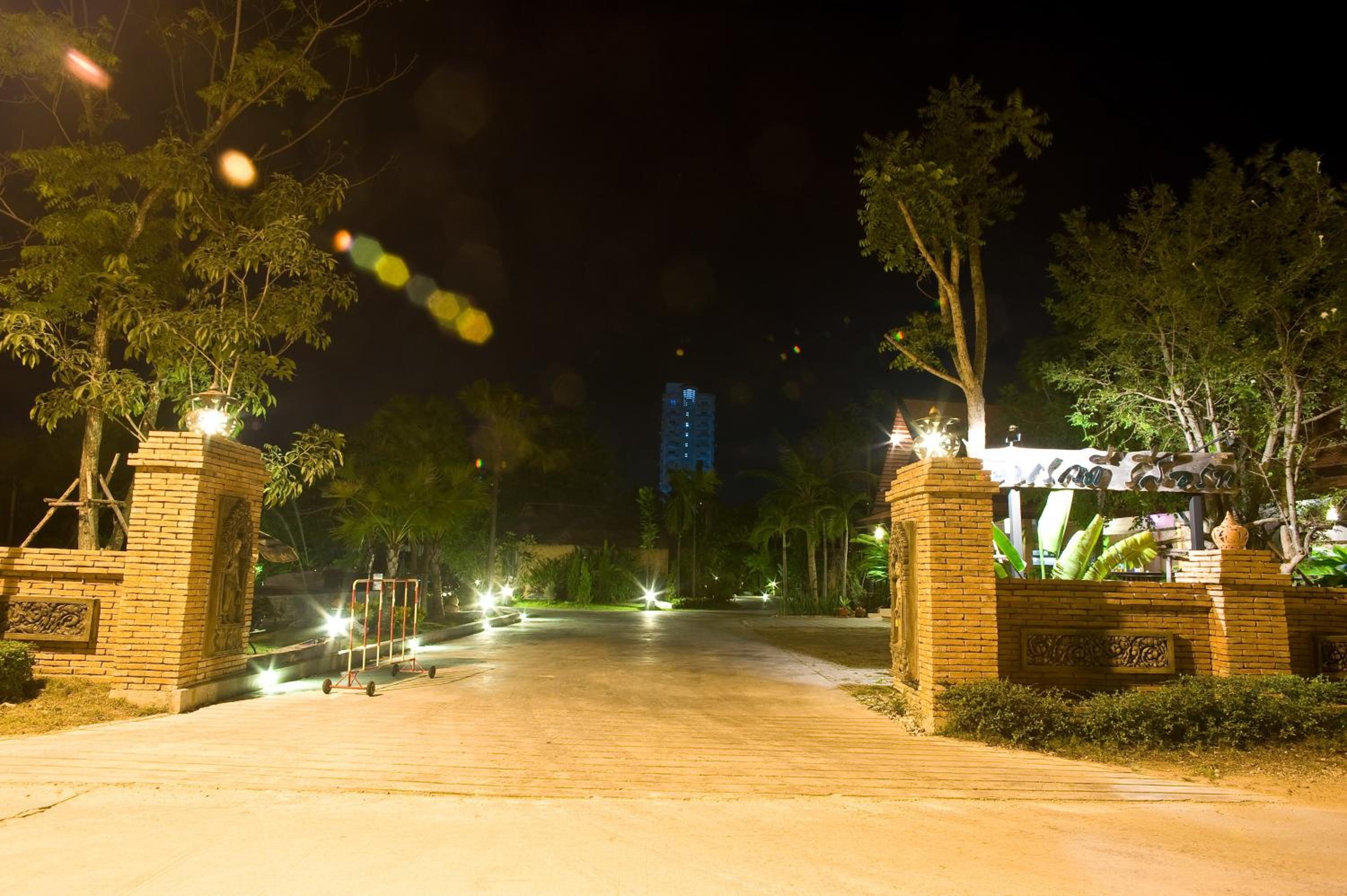 Inrawadee Resort