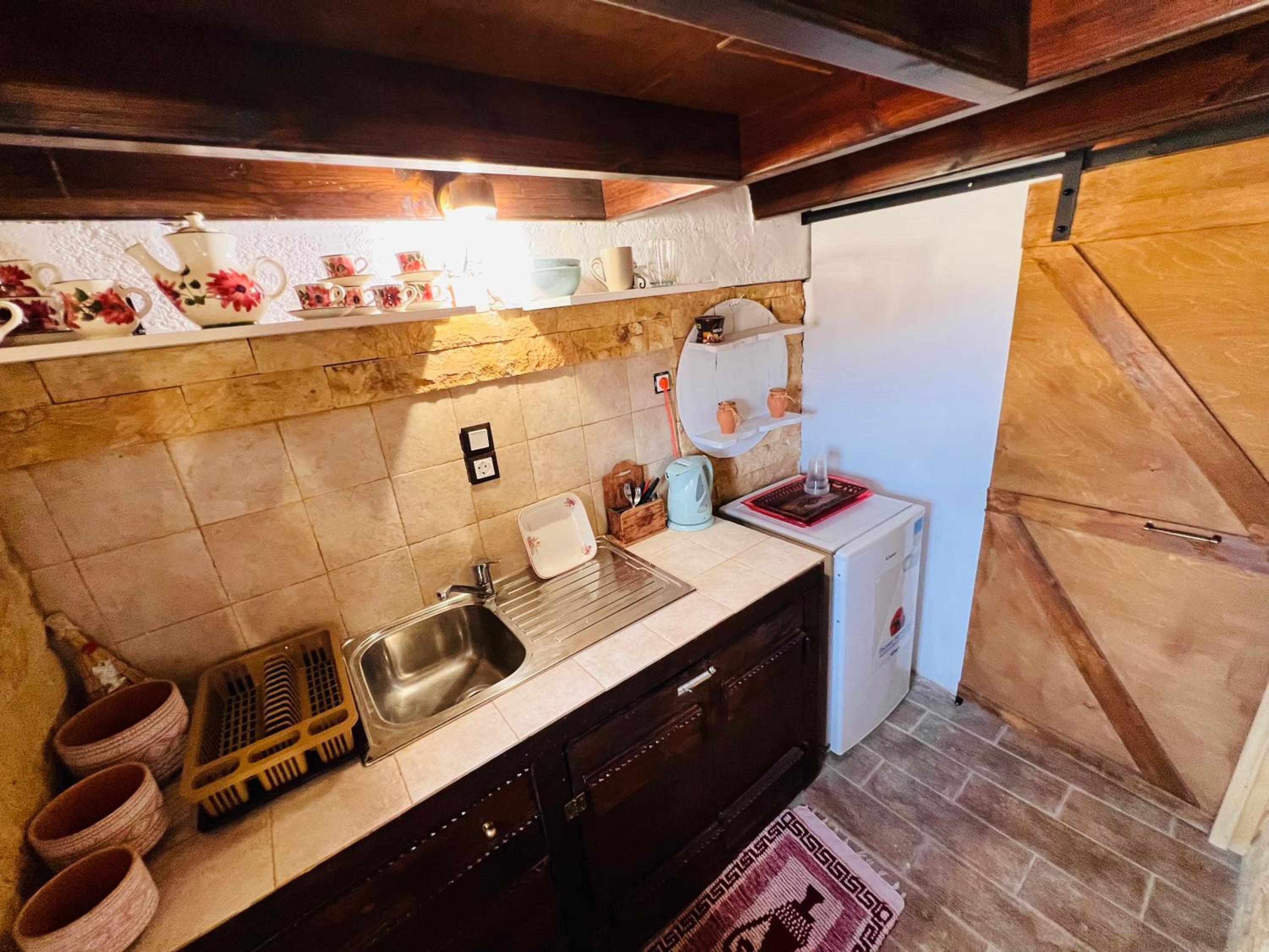 Lindia Athena Traditional House photo 5