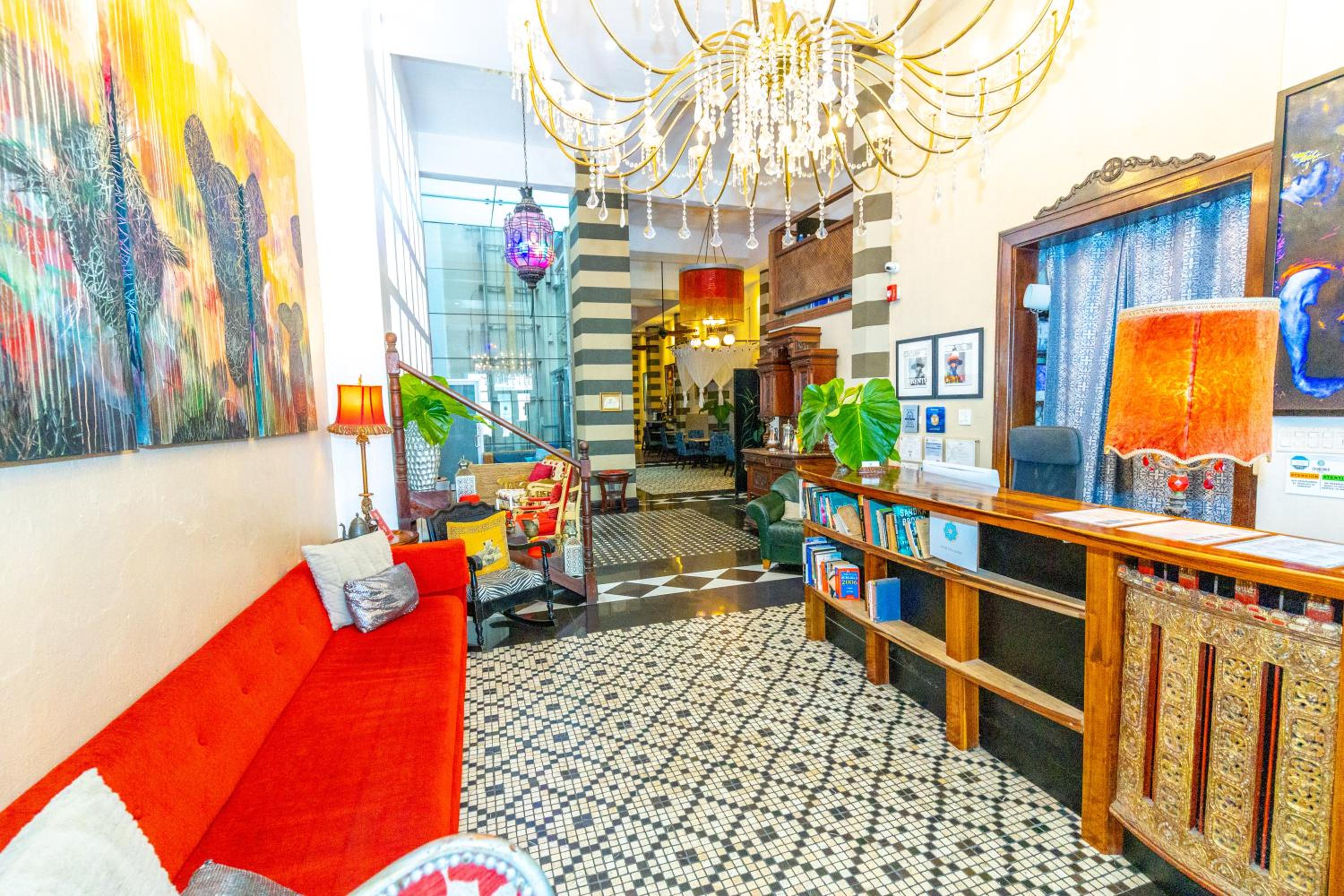 CasaBlanca Hotel - Property Image 38