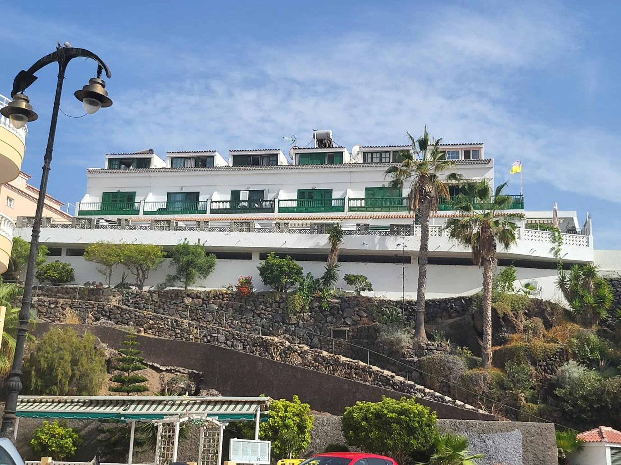 Sunny Holidays in Casa Familiar Playa La Arena