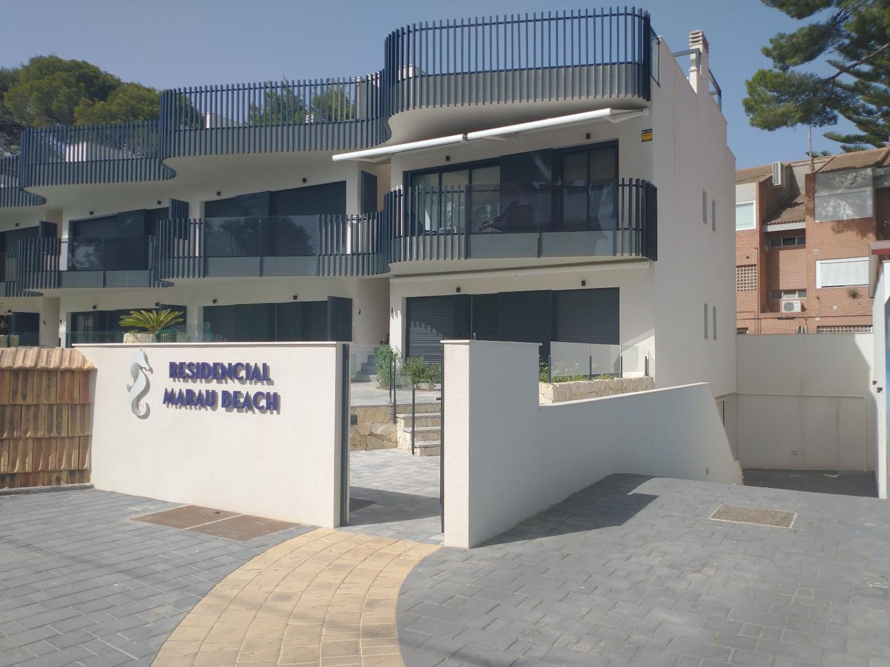 Modern nieuwbouwappartement aan het strand van de Mar Menor in Santiago de la Ribera