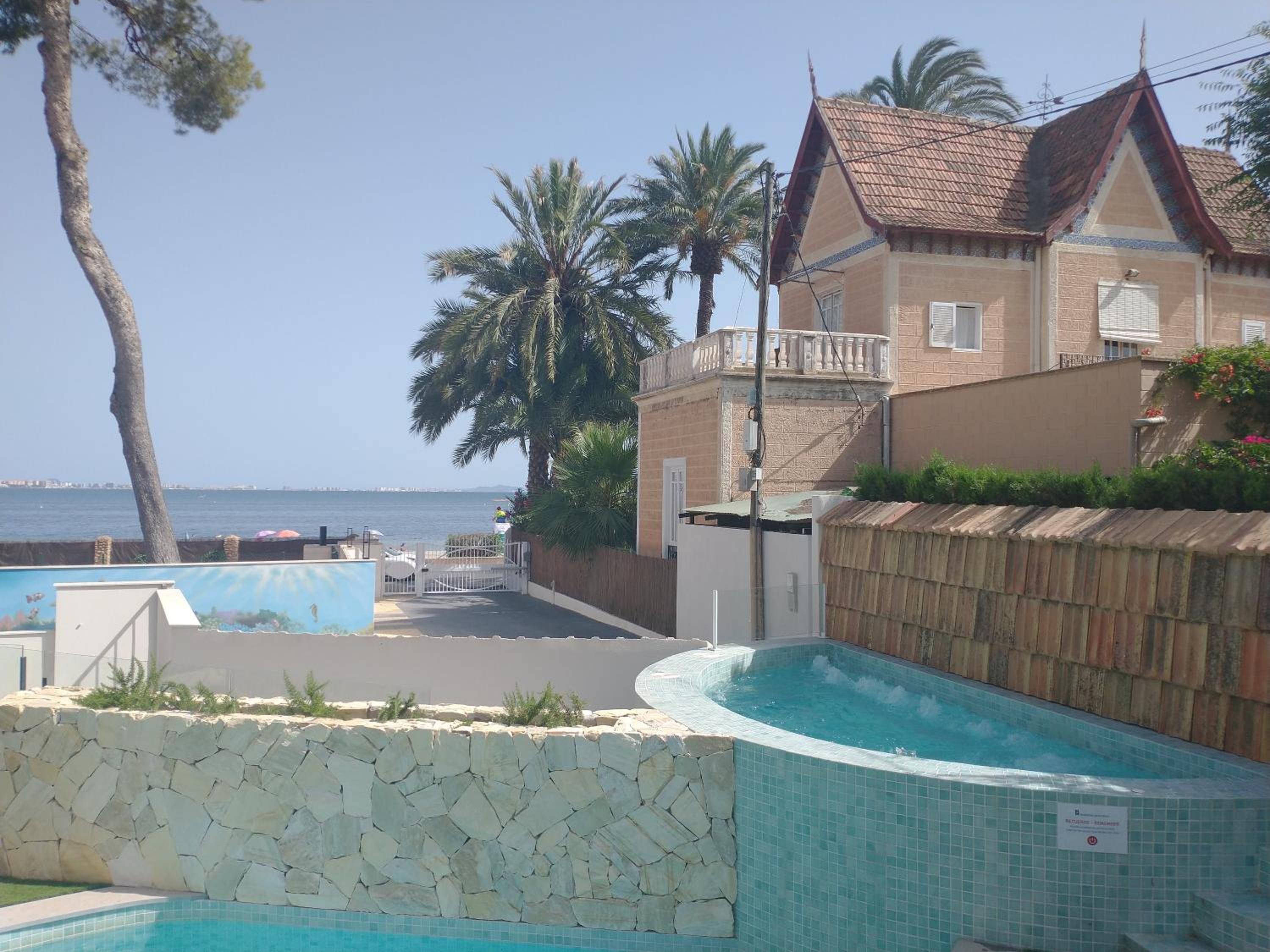 Modern nieuwbouwappartement aan het strand van de Mar Menor in Santiago de la Ribera