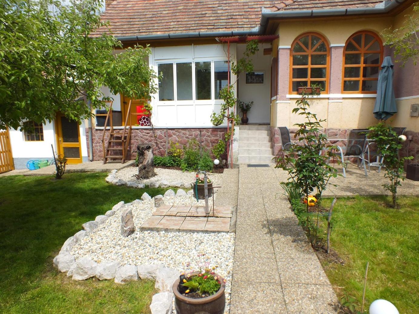 Photo 24