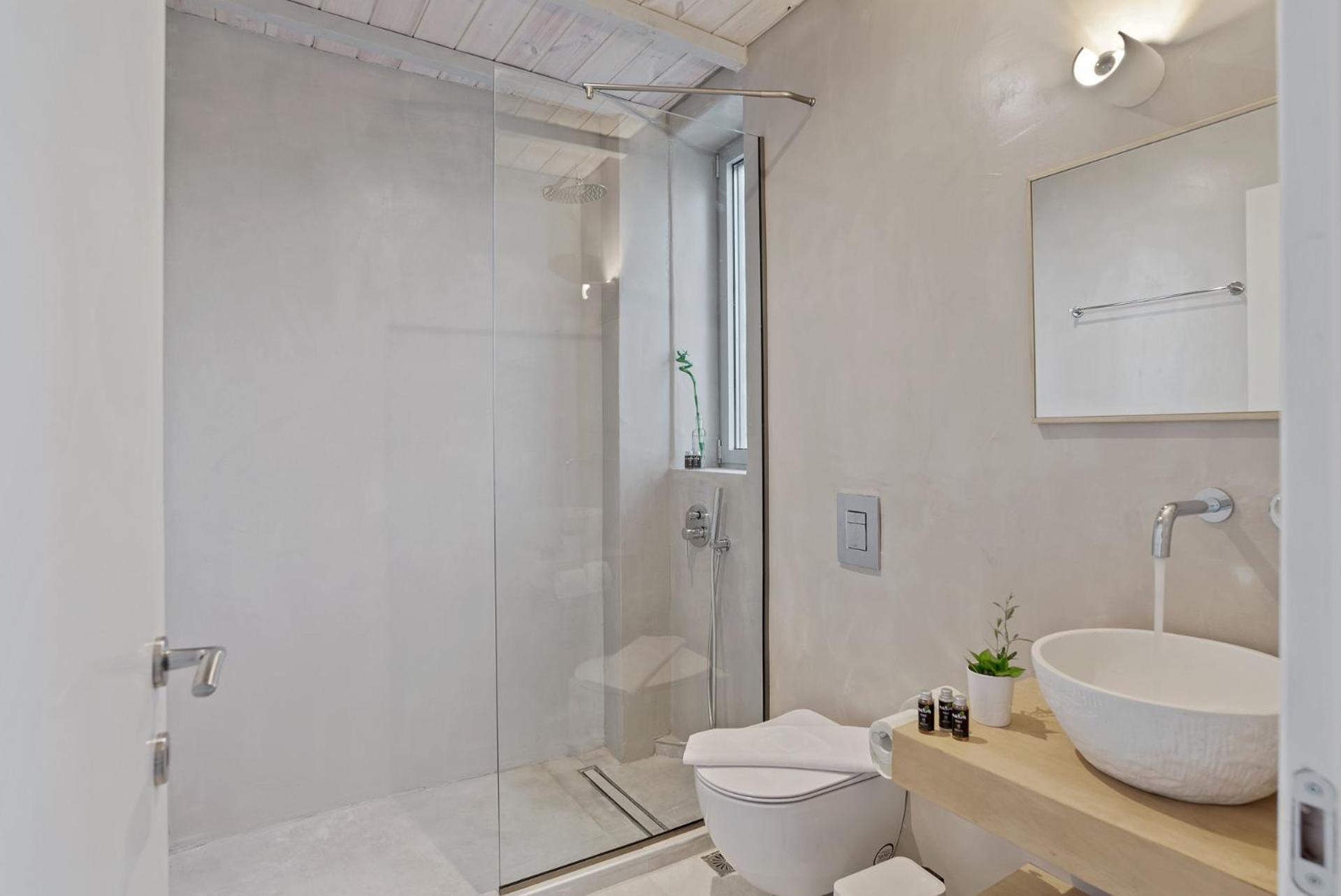 Annassa Experience Suites 2' walk from Almyrida Beach