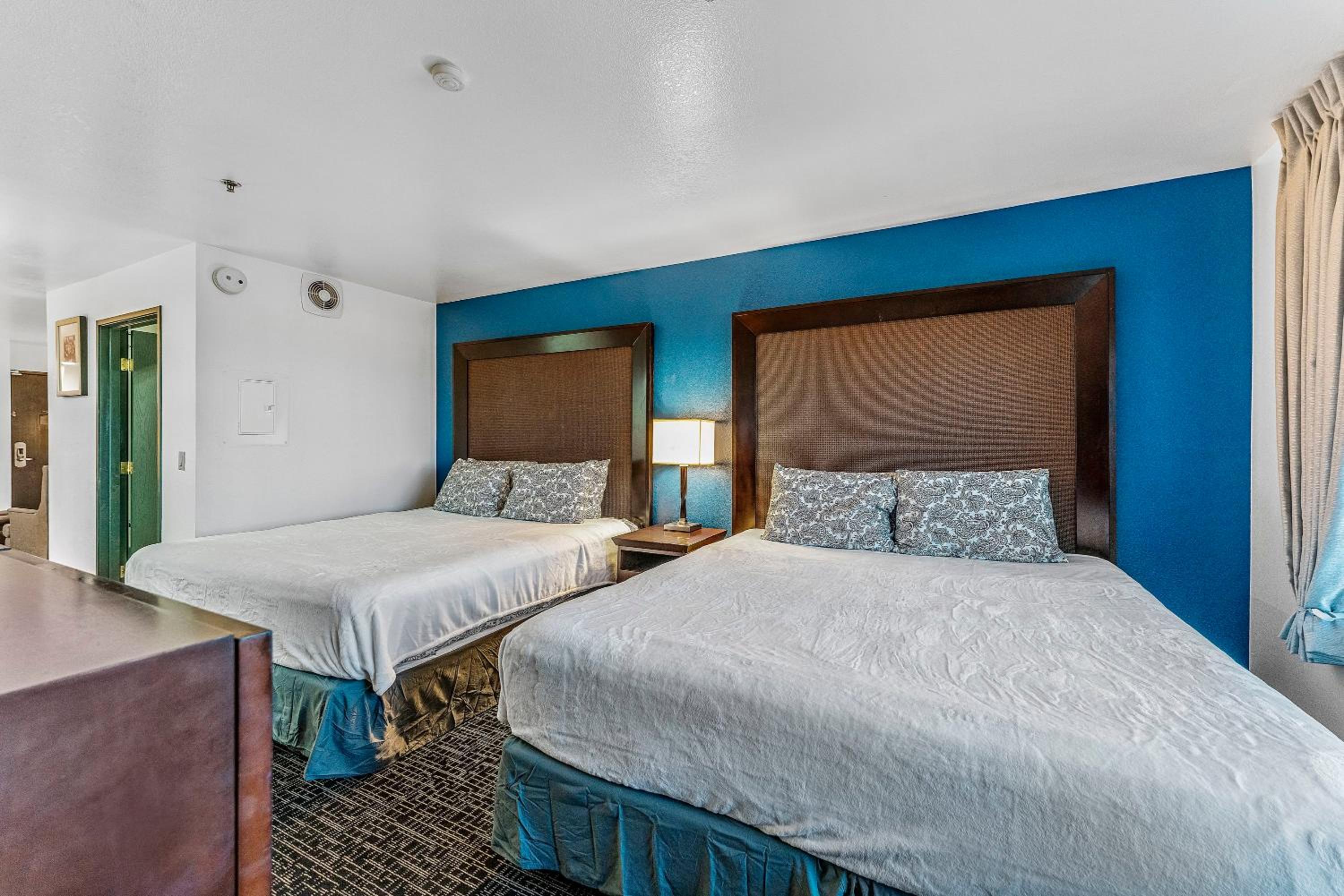 Metro Extended Stay - Tempe - 2 King Beds