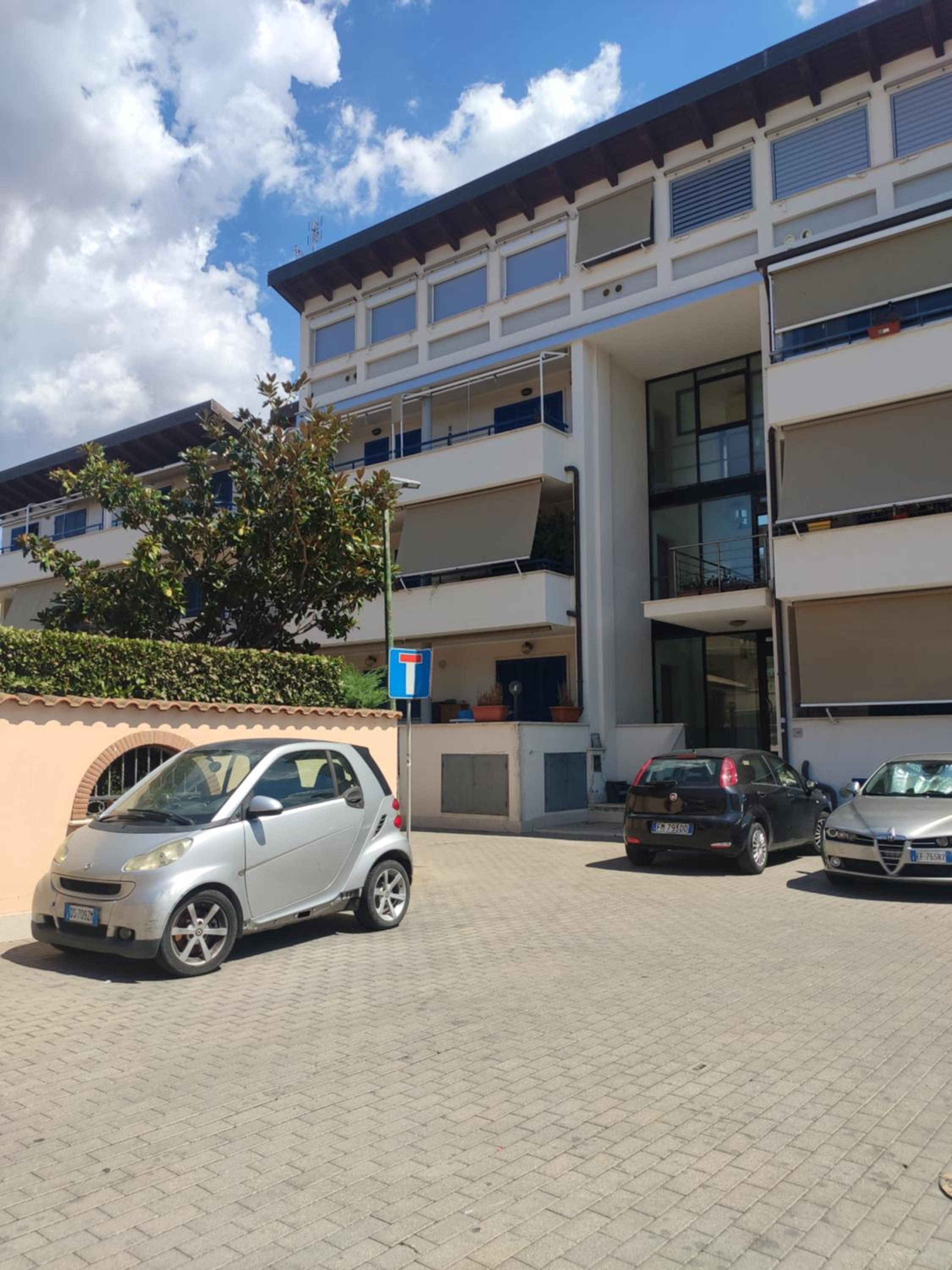 Red Lux Apartment view 5