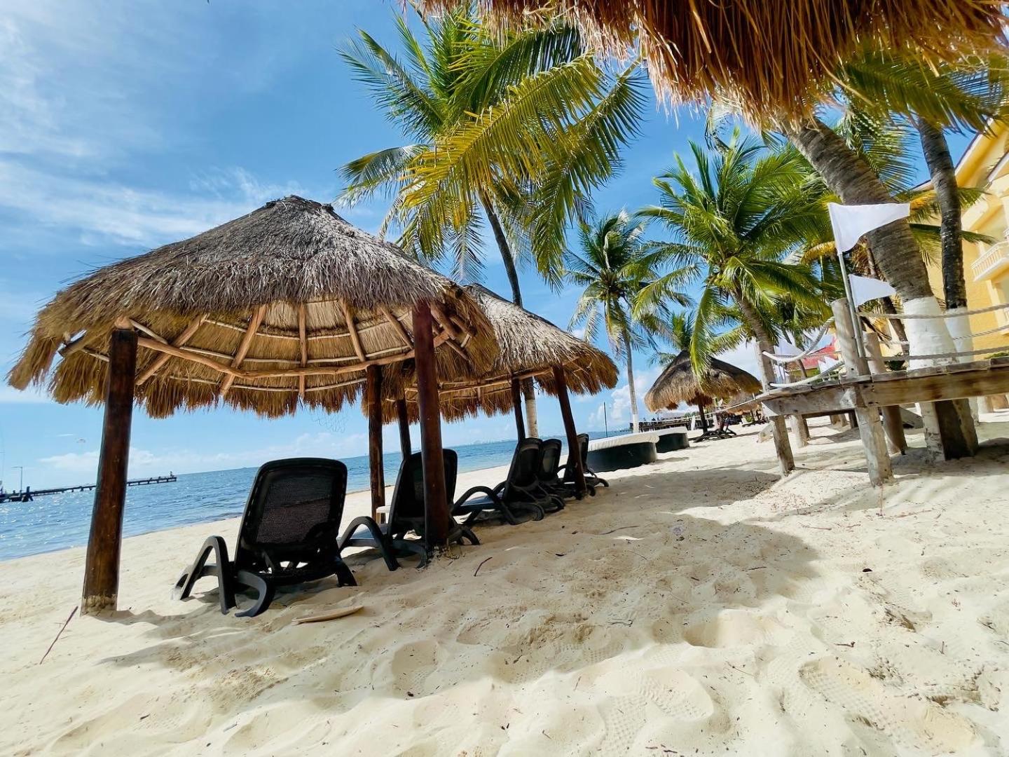 Caribbean apartment