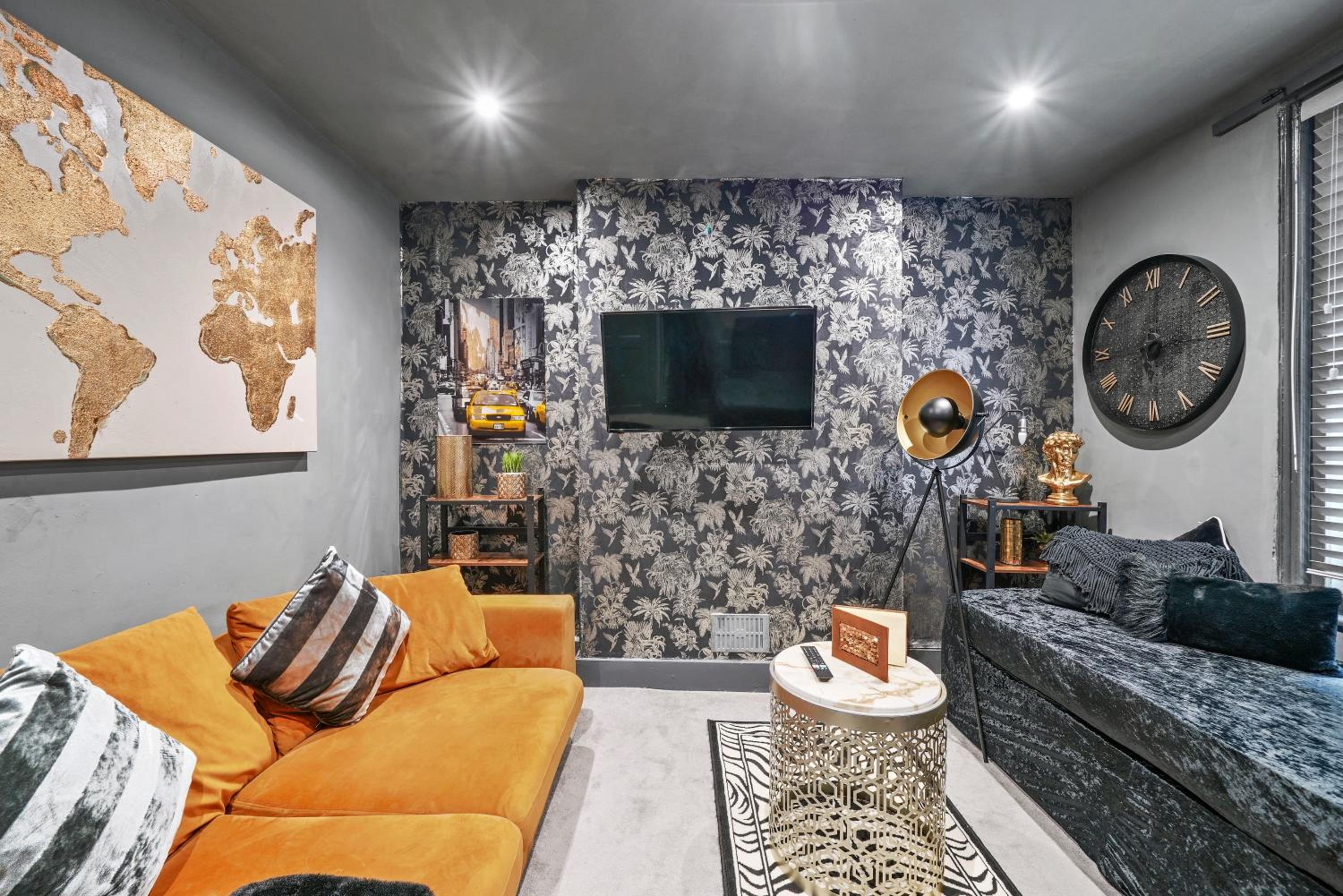 lounge