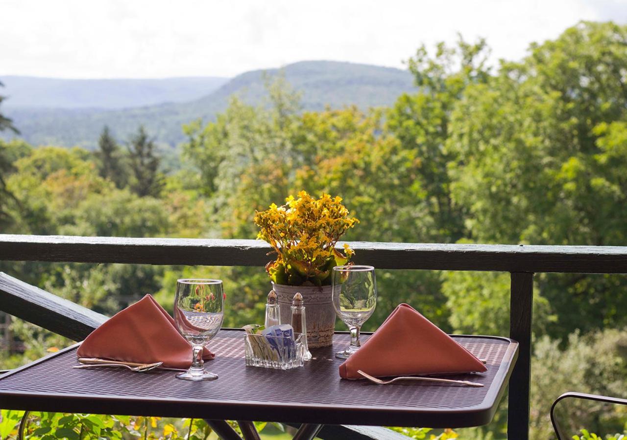 Lenox Vacations - Apple Tree Inn - Property Image 95