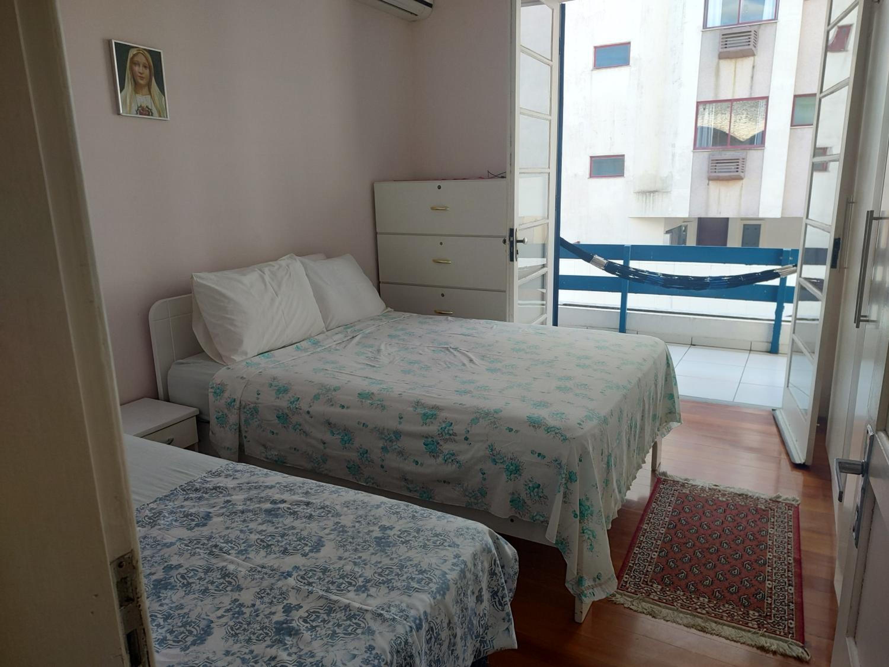 Sobrado no Residencial Mediterrâneo