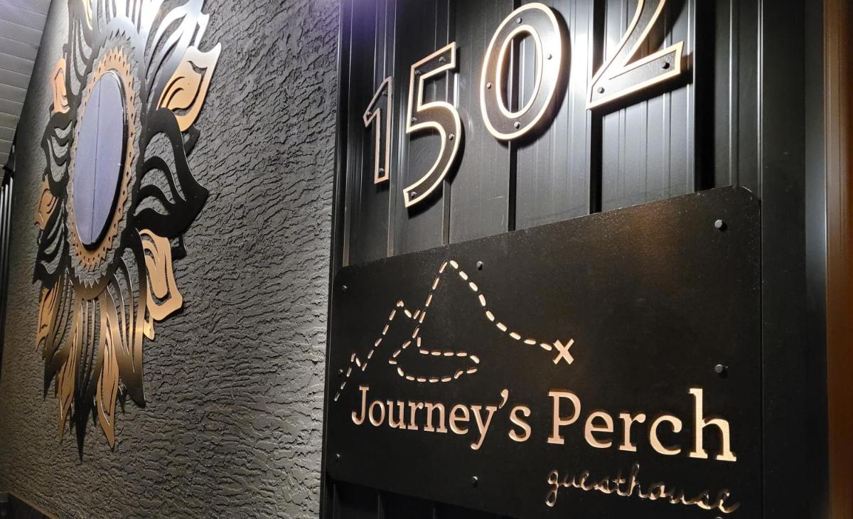 Journey's Perch by Revelstoke Vacations
