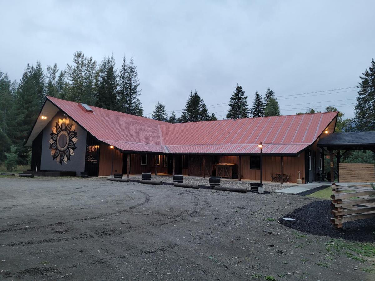 Journey's Perch by Revelstoke Vacations