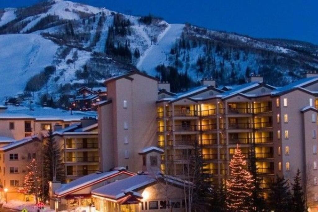 Hotel True Ski-in Ski-Out Luxury 3bd with huge views - Image 1