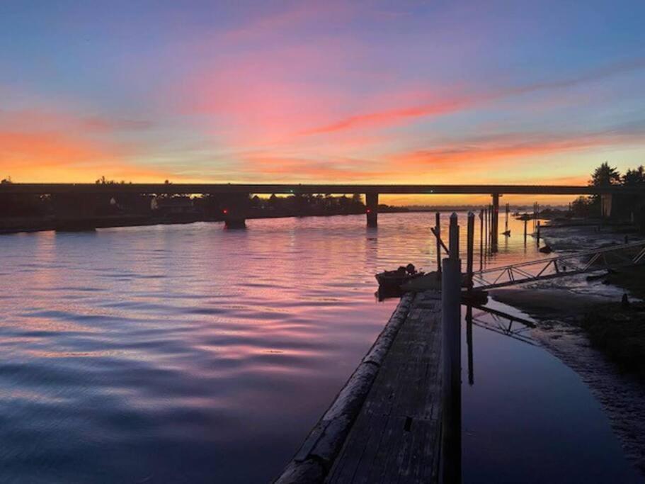 Riverside retreat with stunning views, historic charm - Coastal adventure awaits view 2