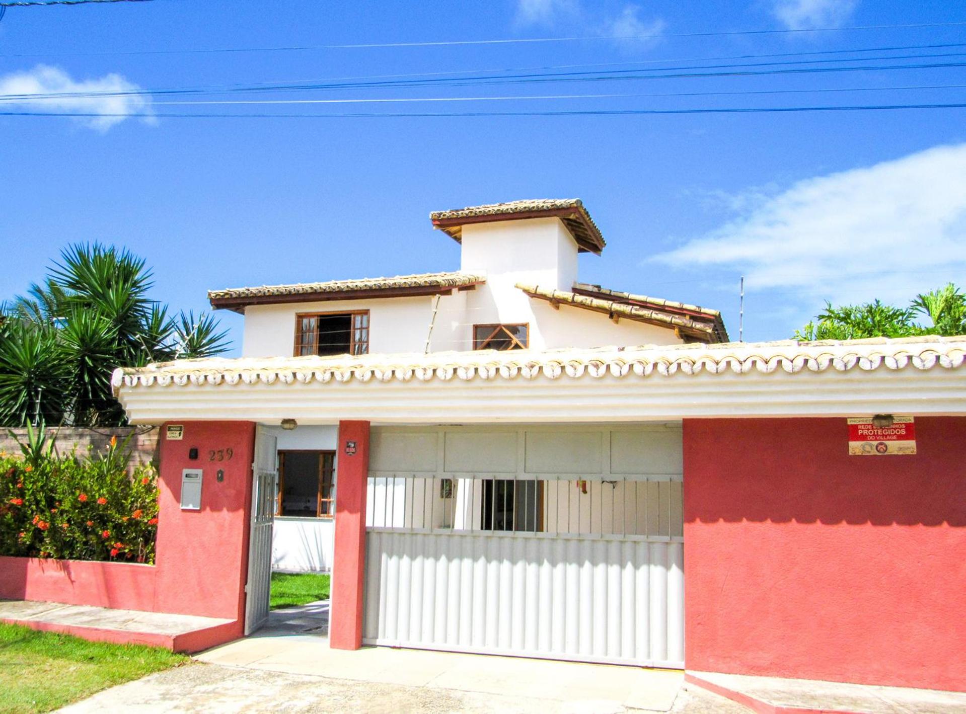 Casa c wifi e lazer perto da praia em Porto Seguro