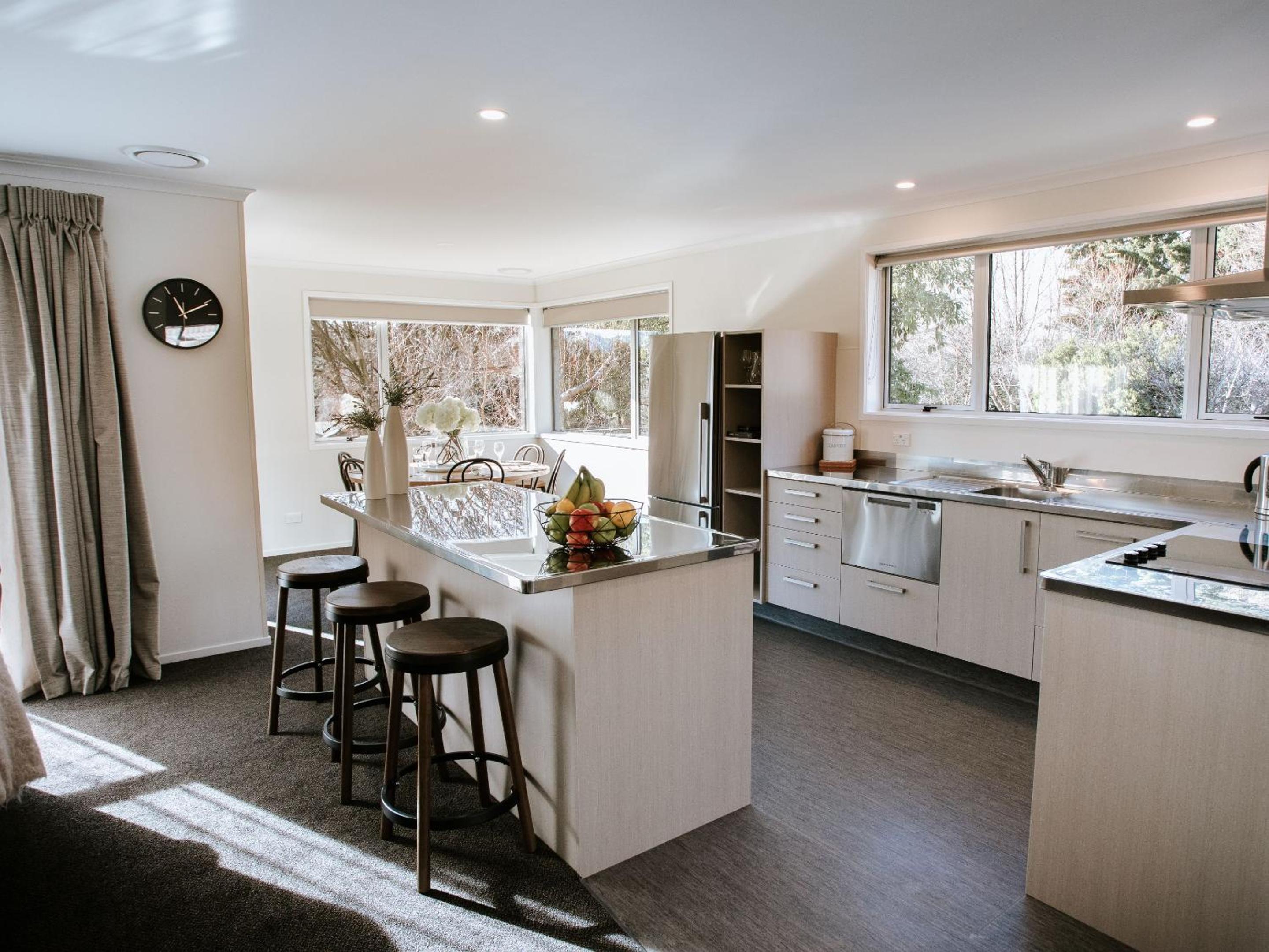 Tasman Holiday Parks - Wanaka