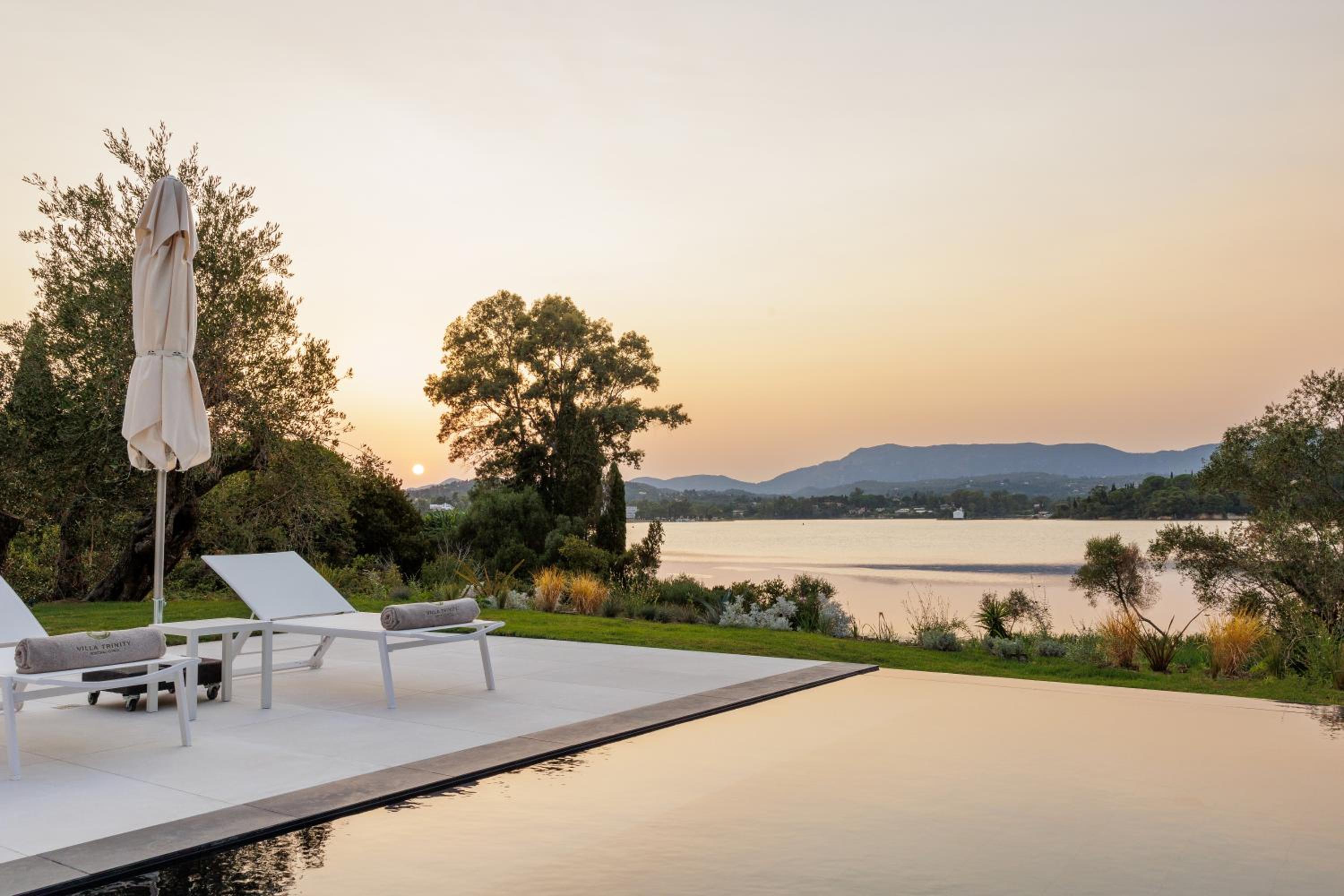 Luxurious Villa Trinity