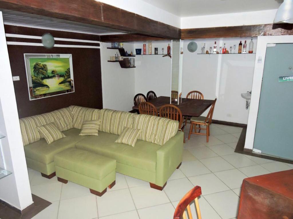 Casa em Ilhabela próximo ao SeaClub a 50m da Praia Sac da Capela