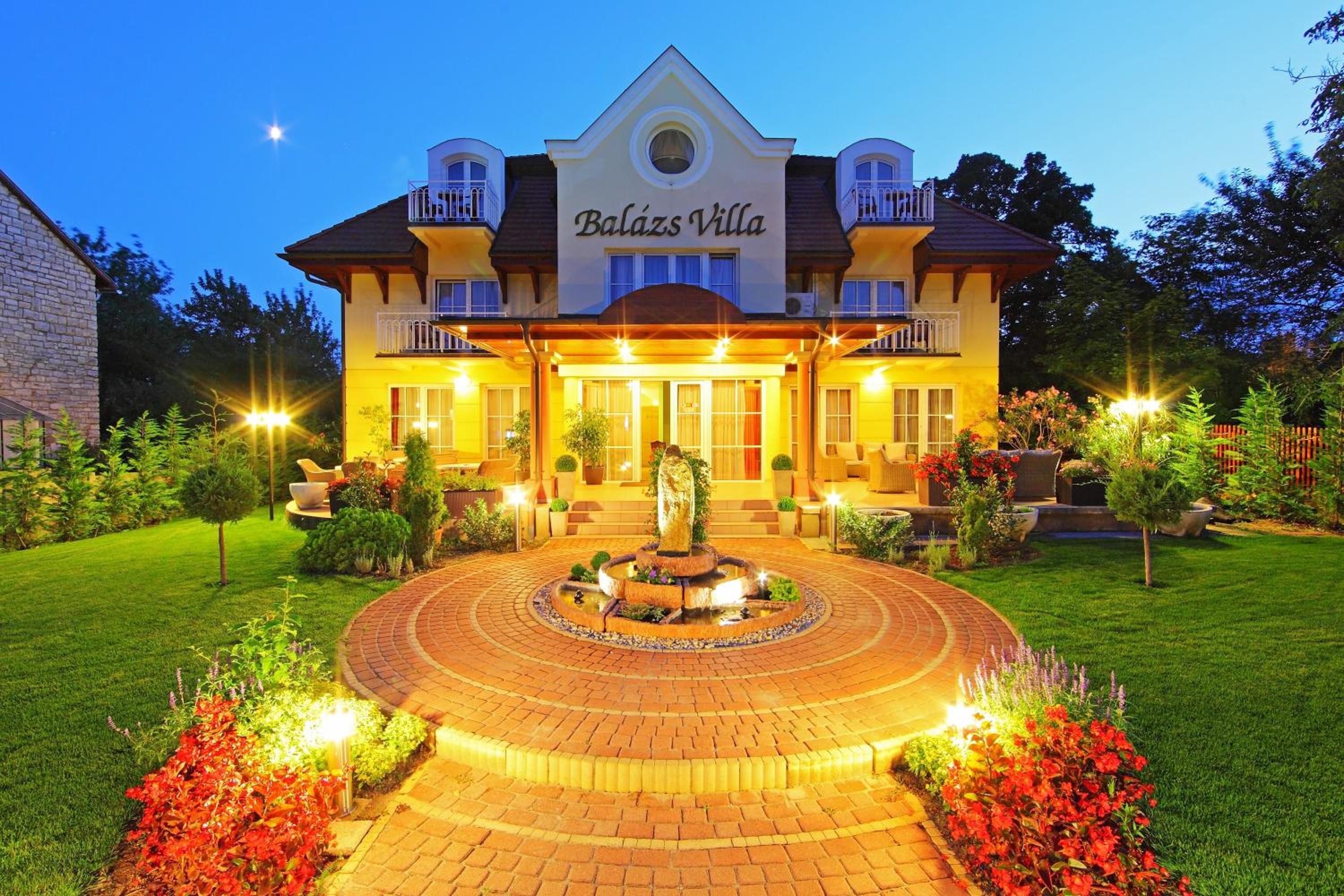 Balazs Villa view 3