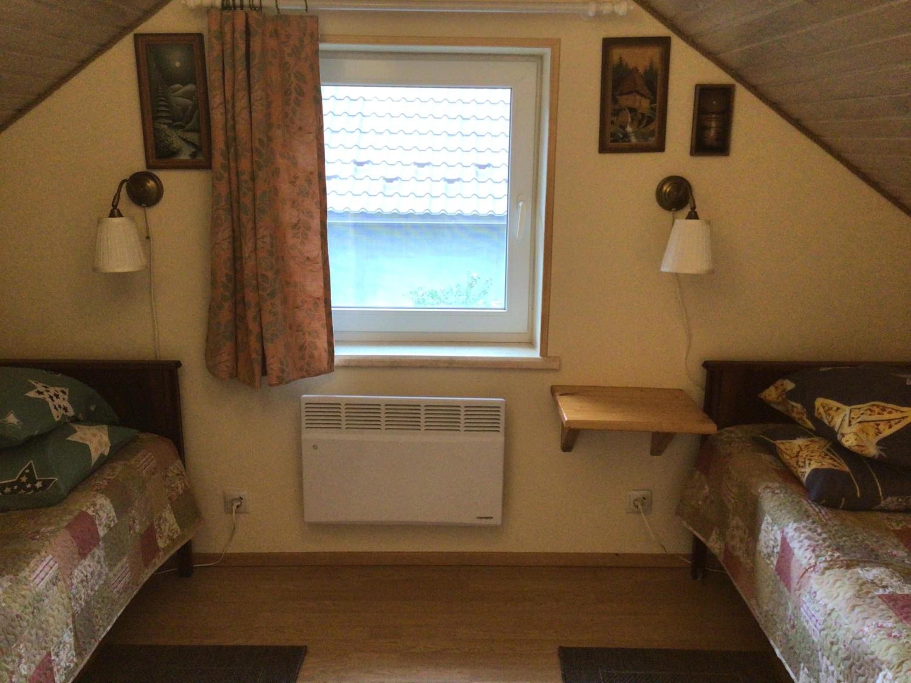 Photo 46