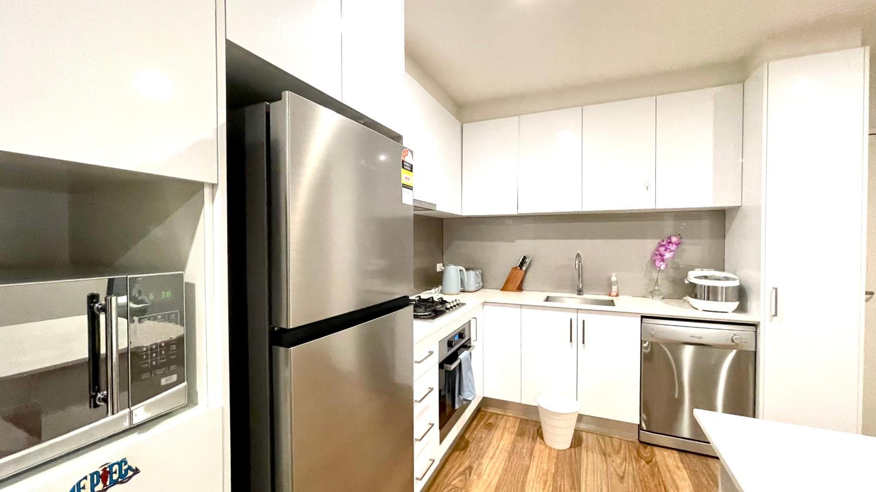 Preston Spacious 2BRM Apartment Free Parking Wi-Fi
