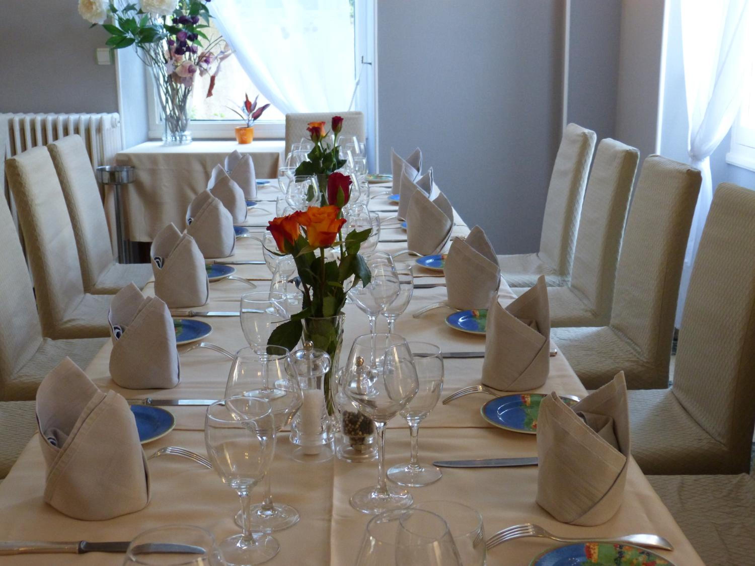 restaurant
