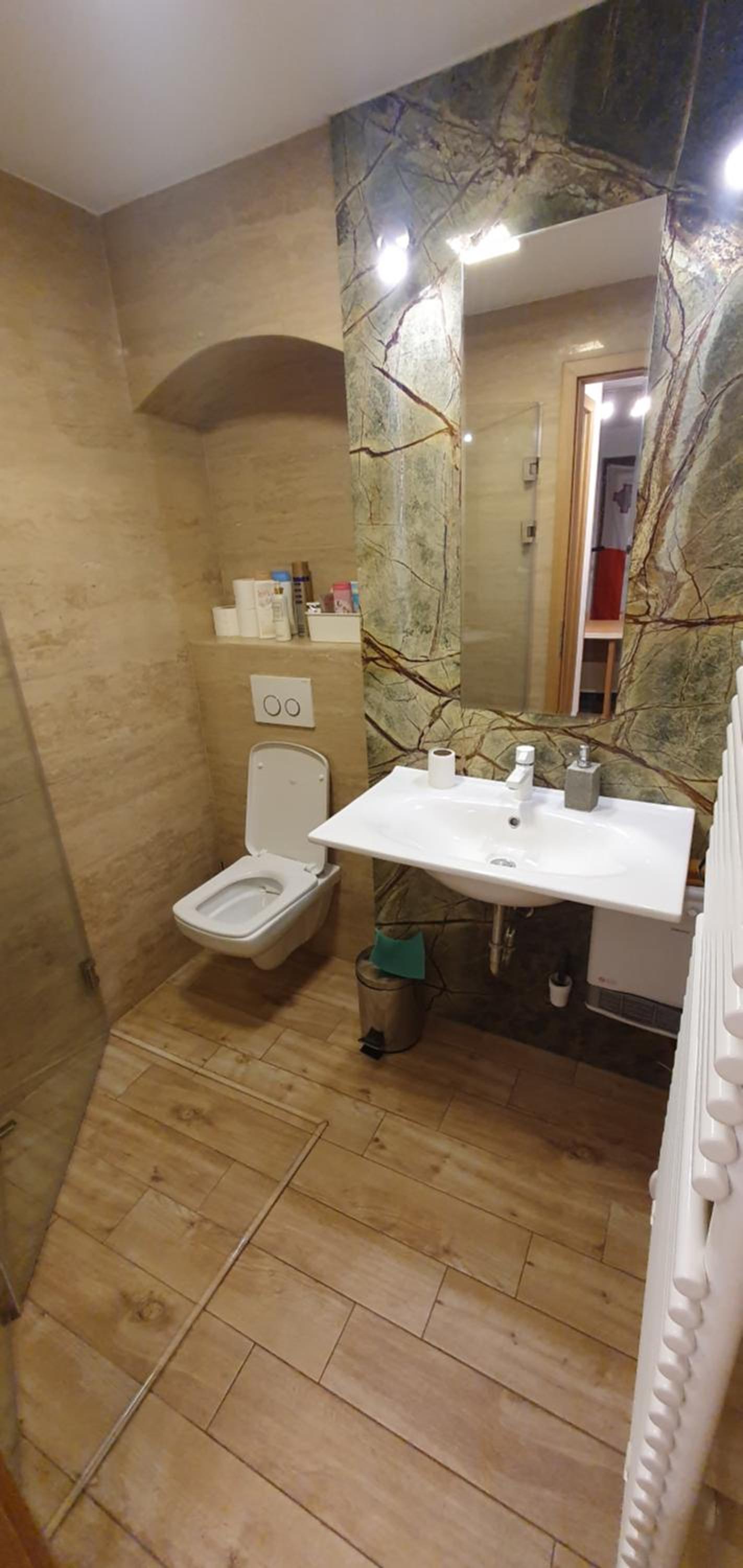 Photo 12