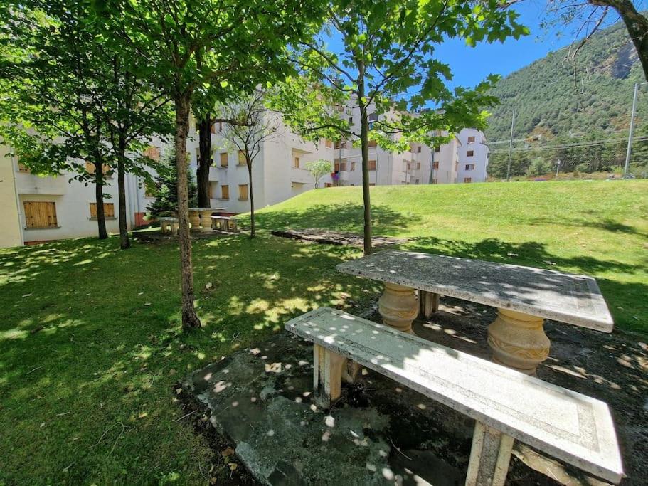 ESQUÍ PIRINEO ARAGONÉS APARTAMENTO EL JUNCARAL Wifi