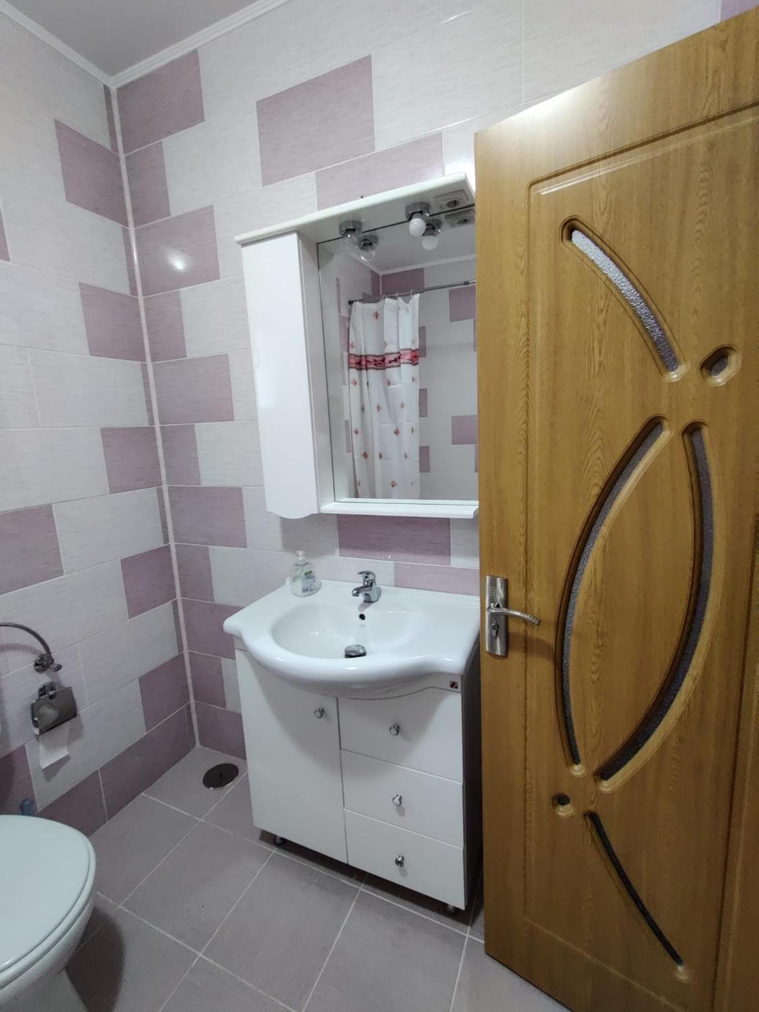 Casa Tenciu view 3