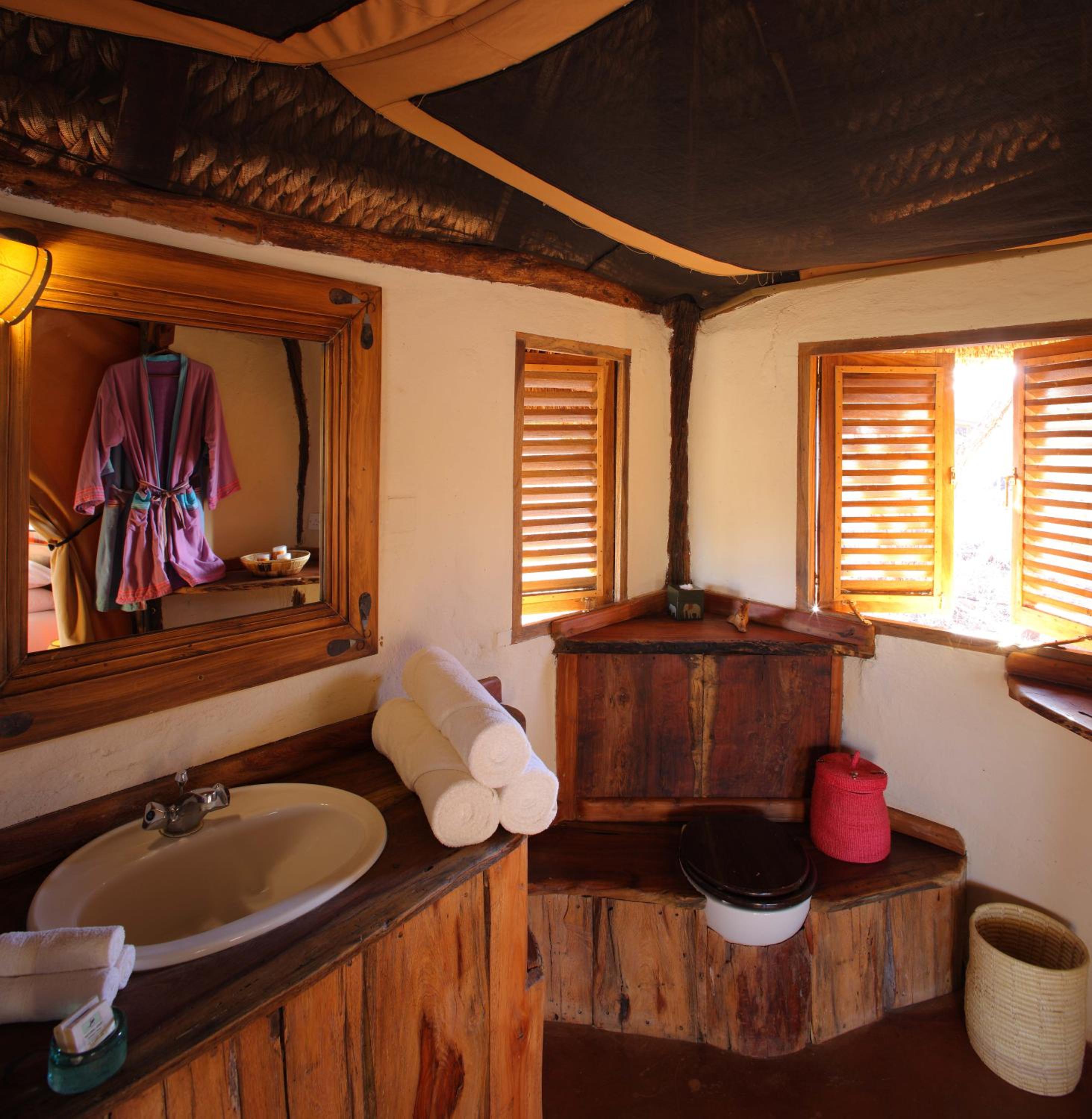 Elewana Lewa Safari Camp