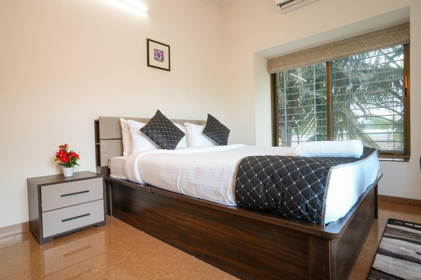 White Coco House 4BHK view 4