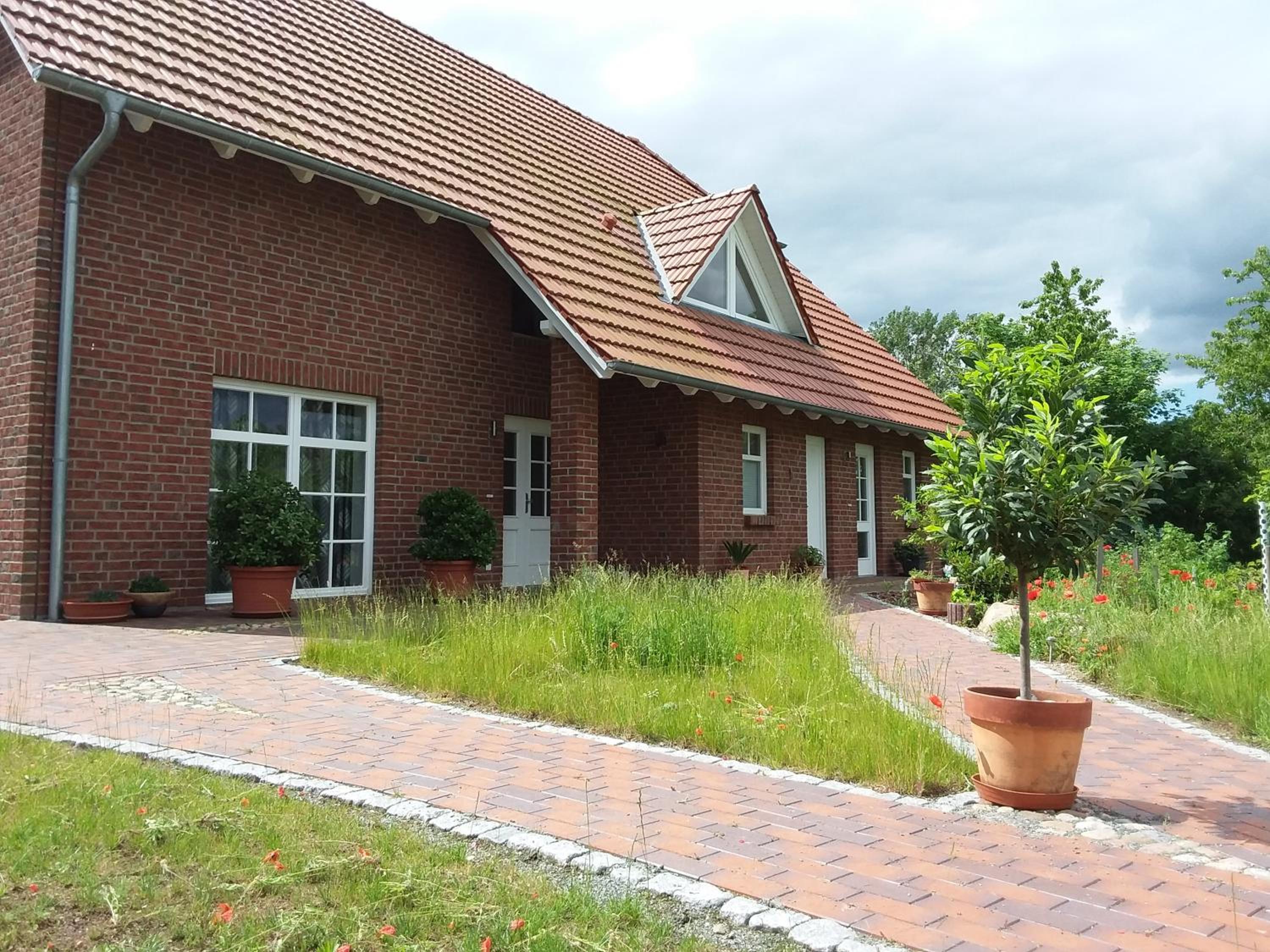 Haus Rosengarten- Ruhige Ferienwohnungen im Grünen