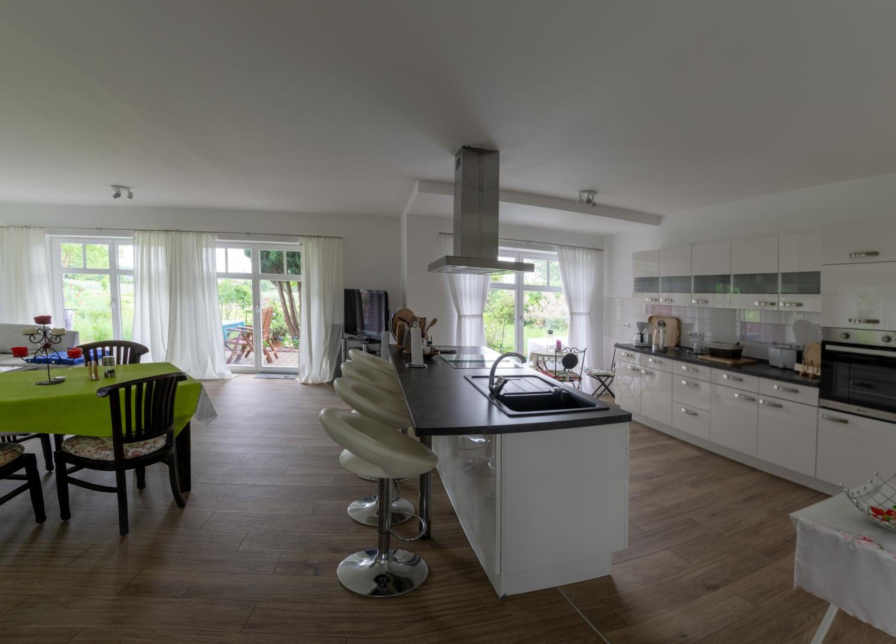 Haus Rosengarten- Ruhige Ferienwohnungen im Grünen
