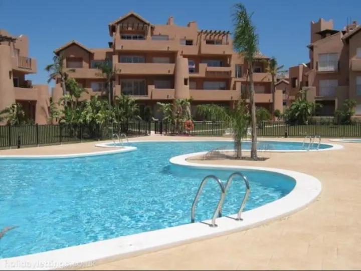 Luxury 2 bedroom 2 bathroom South facing second floor apartment view 4