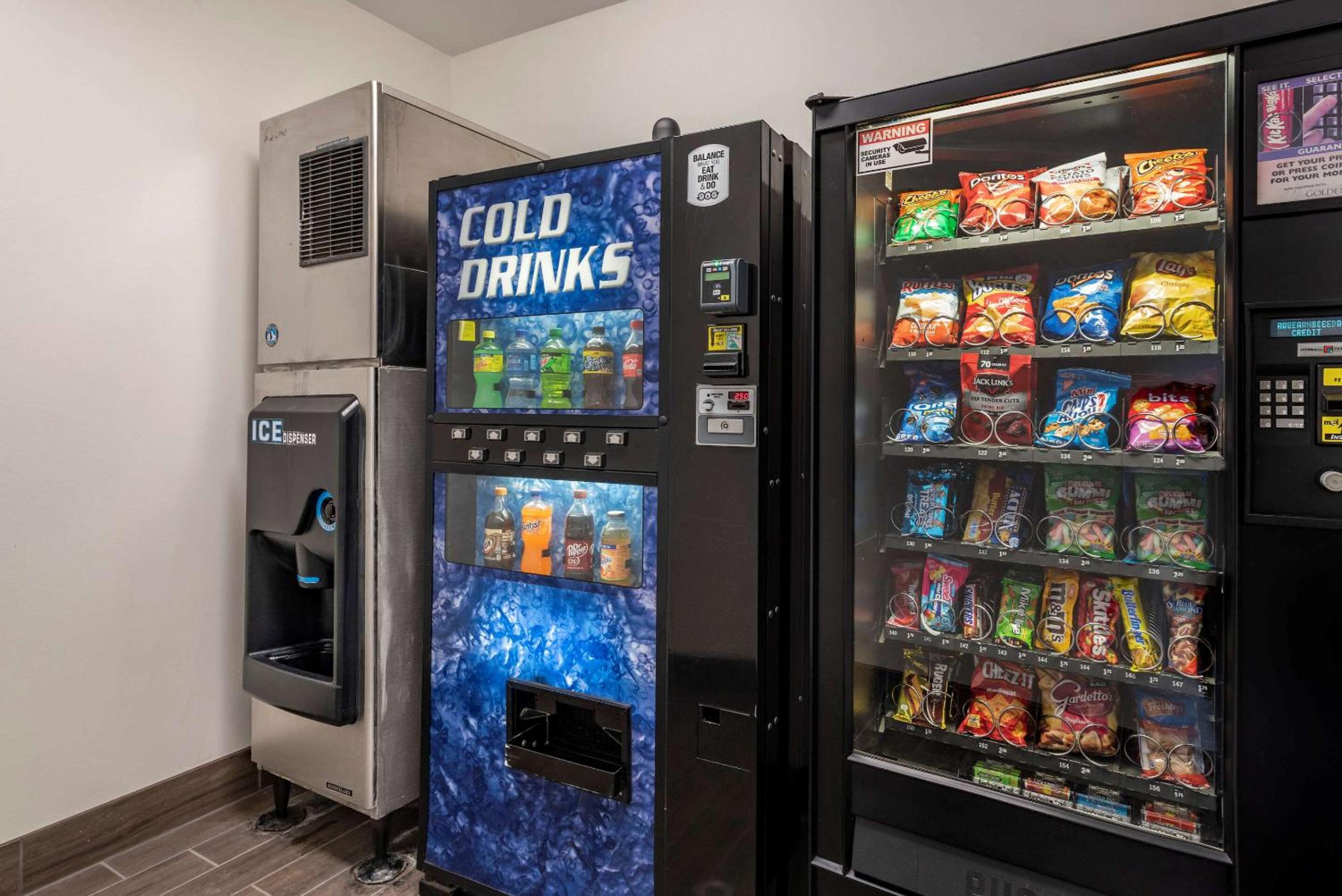 Sleep Inn  Suites Oakley I-70 - Property Image 8