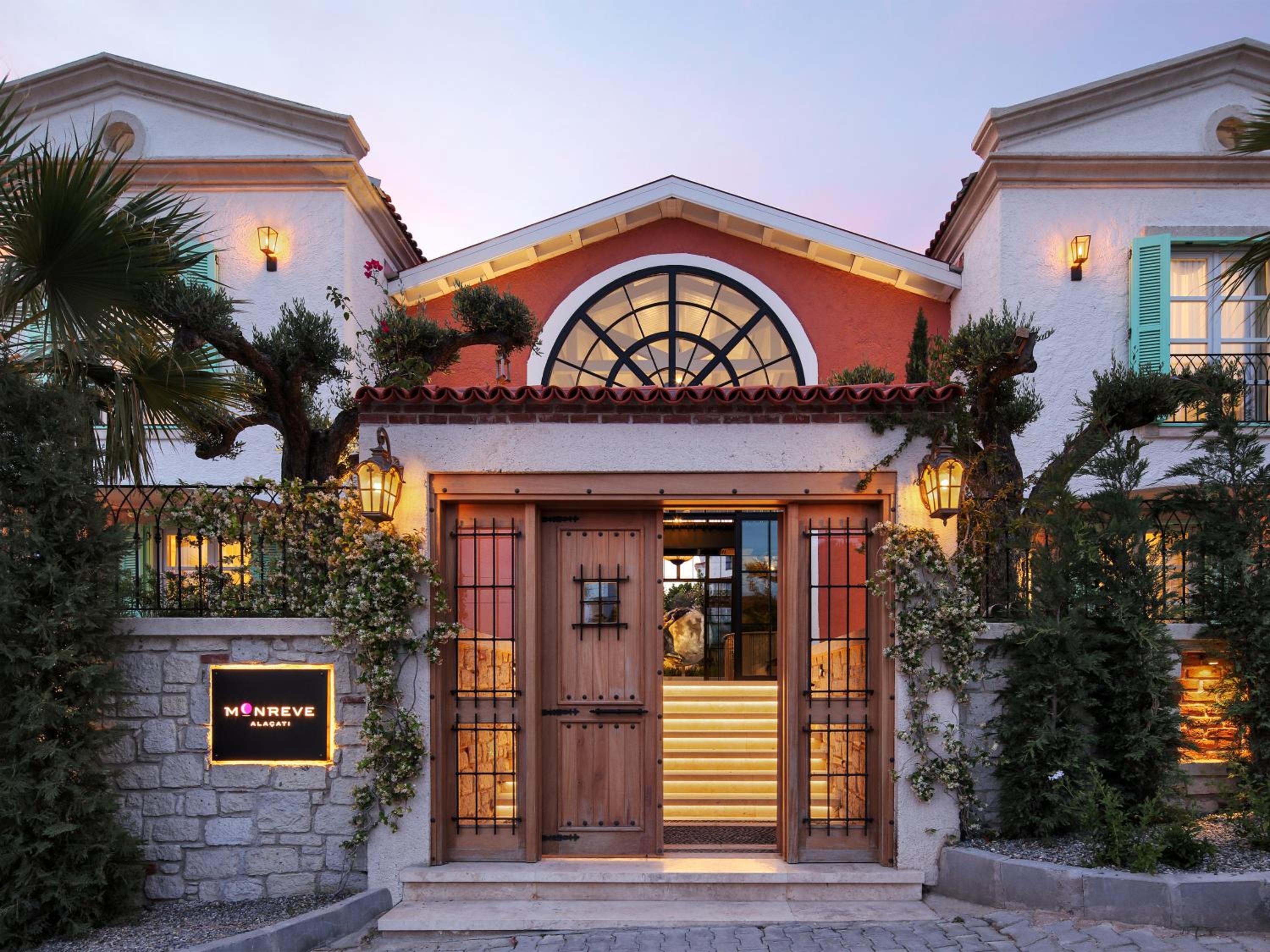 Hotel Monreve Alaçatı - Image 1