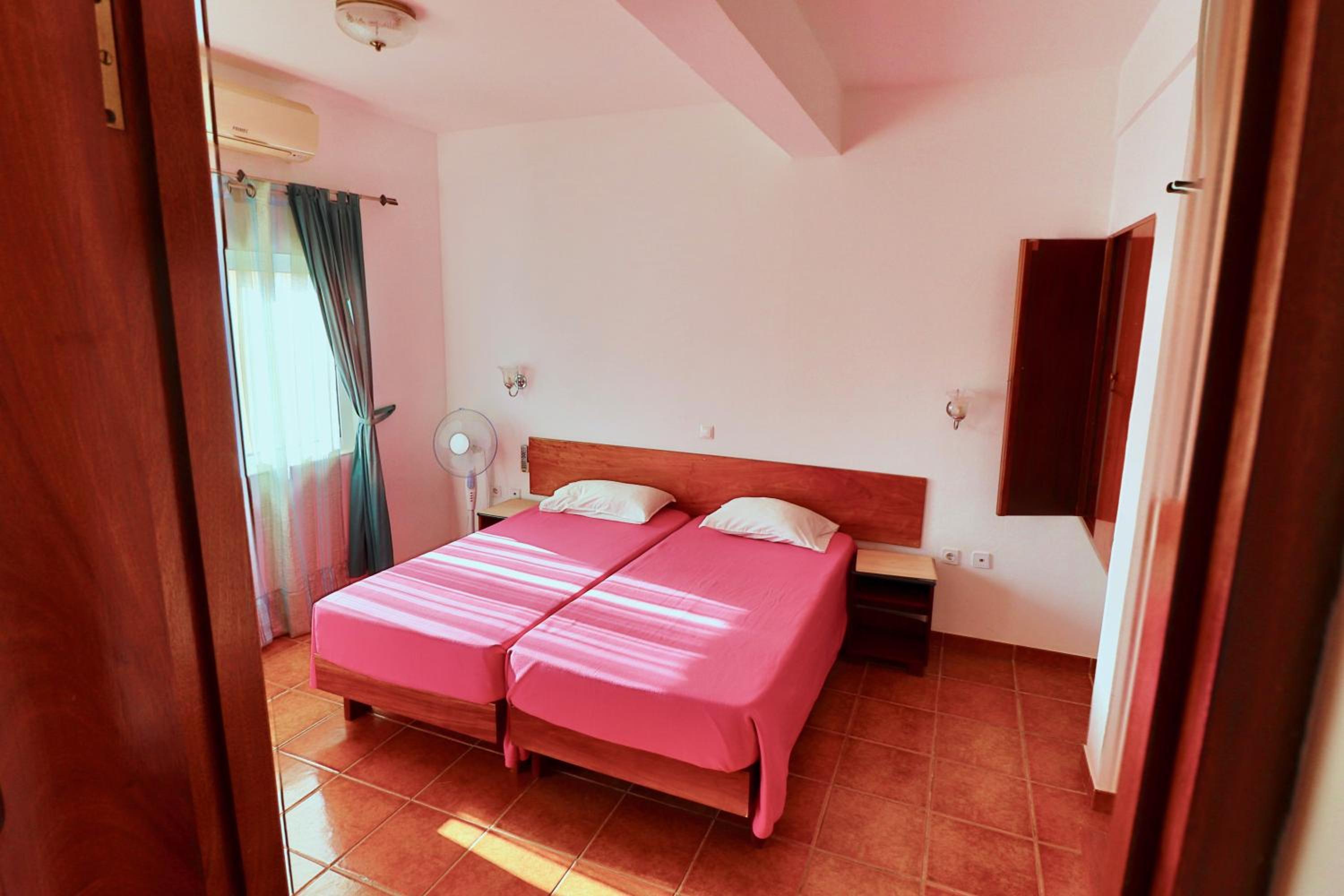 Residencial Che Guevara B & B Stop over