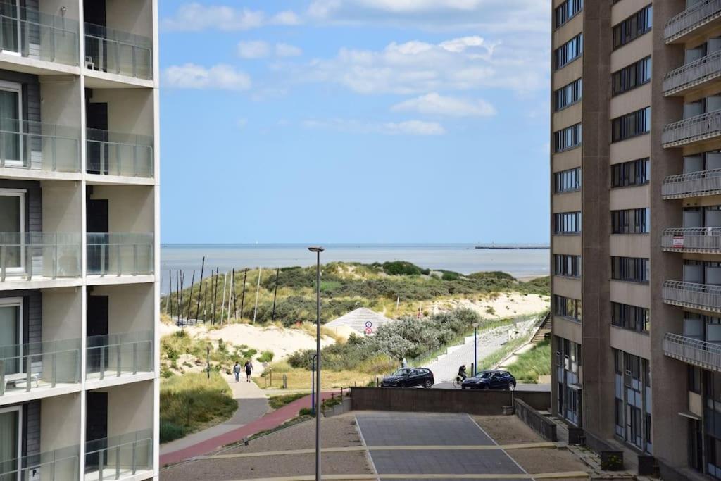Mireille's Beach Studio