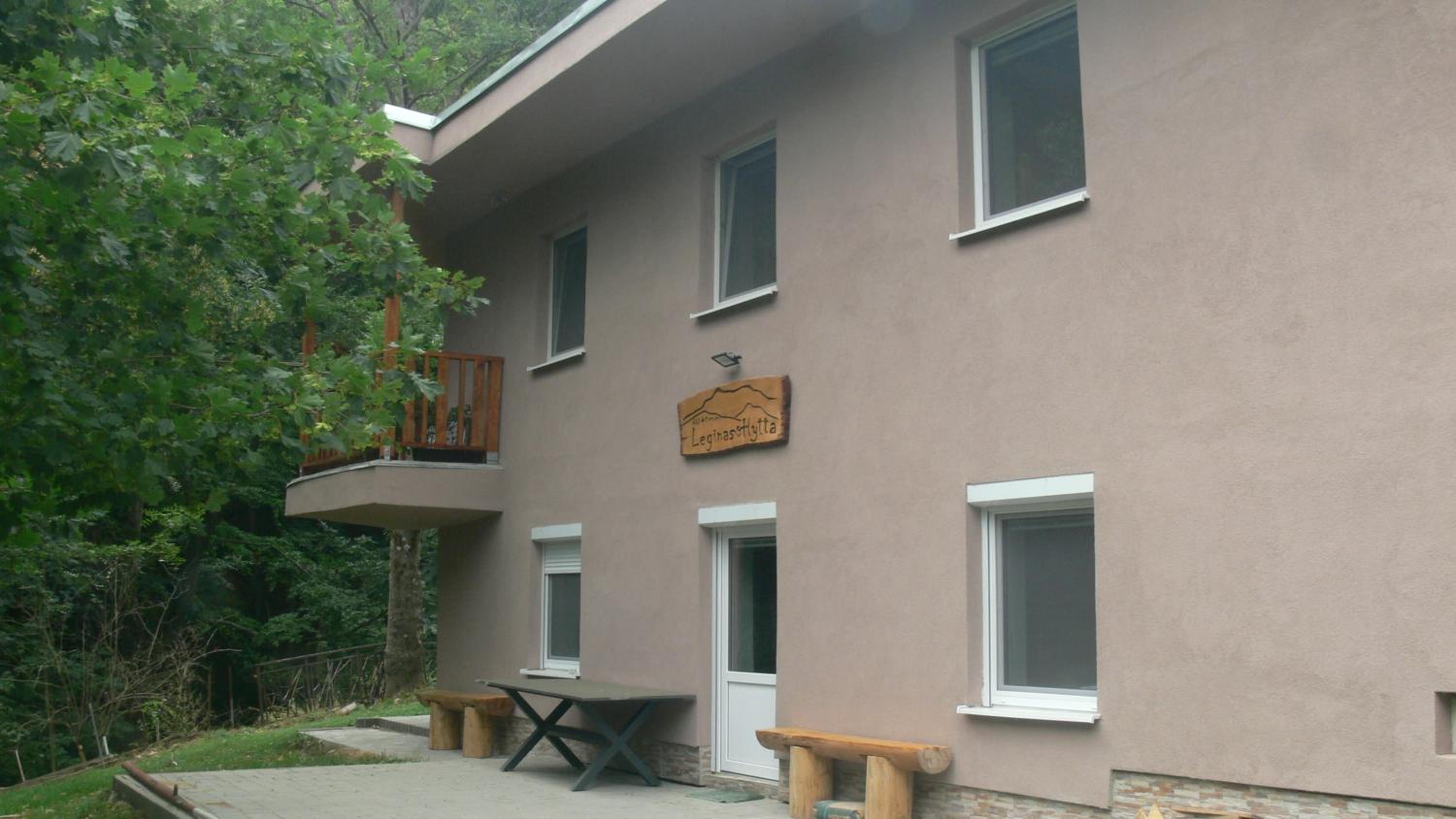 Chata Moštenica - Leginashytta view 2