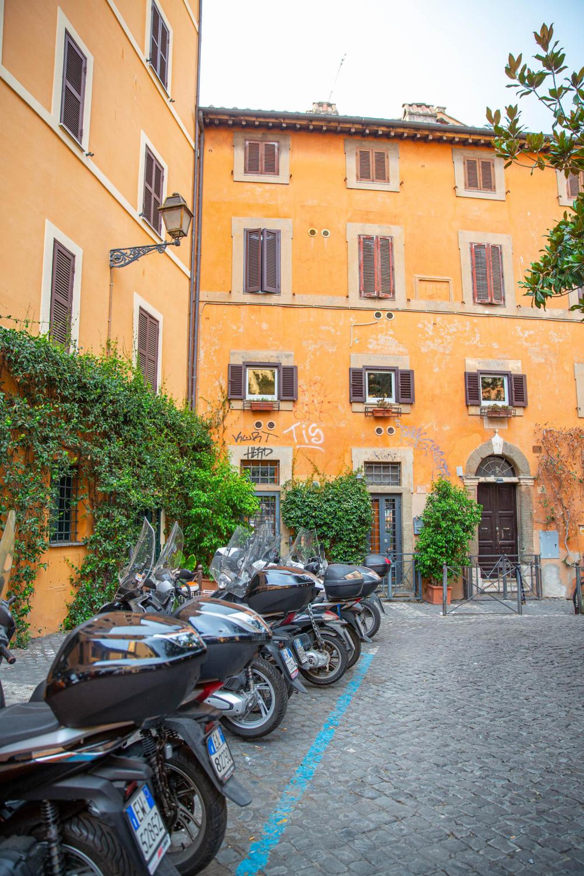Luxury Top Floor in Trastevere