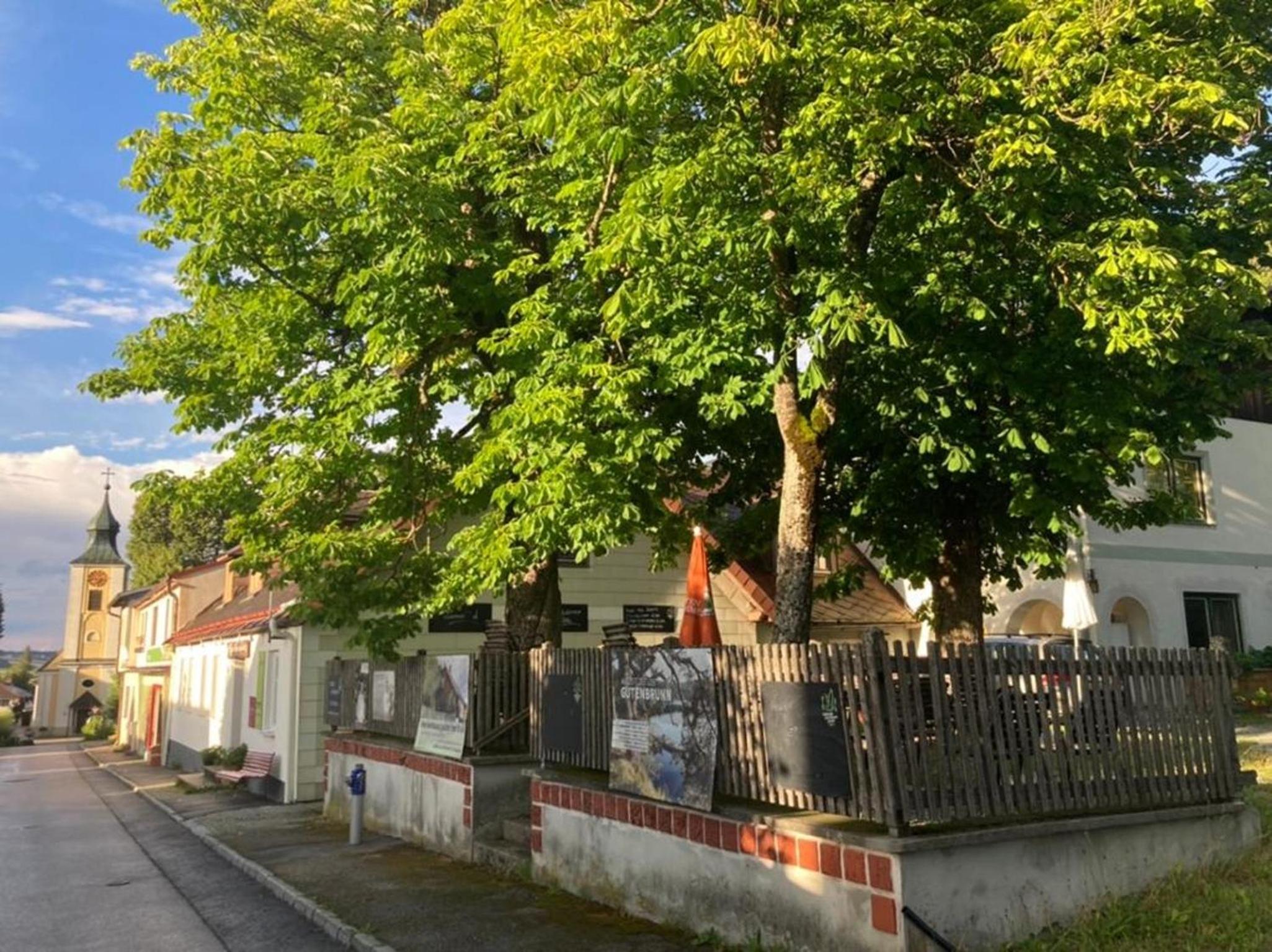 Bühnenwirtshaus Juster