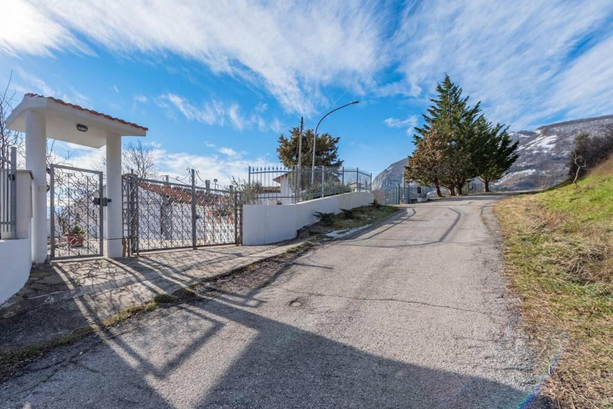 villetta indipendente con panorama da mozzafiato