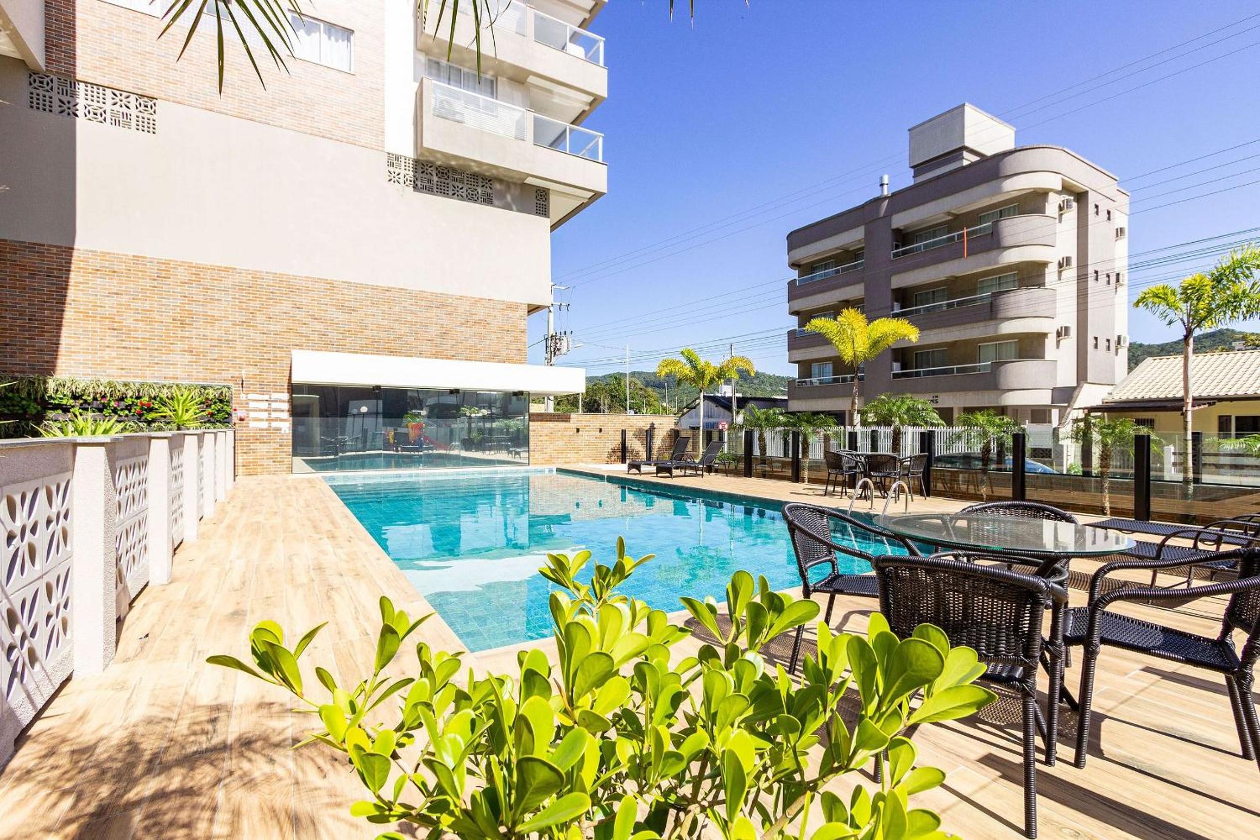 Terrazzo Club Residence 407-B - Apartamento em Bombas - Jacuzzi - Piscina - Quadra Poliesportiva