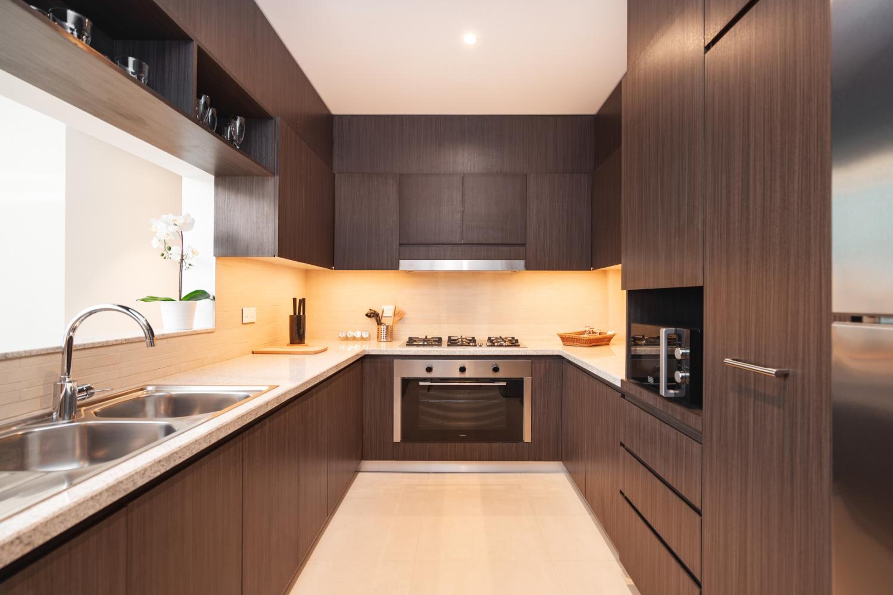Elite Royal Apartment - Panoramic Full Burj Khalifa, Fountain & Skyline View - ACed direct connection to Dubai Mall - Governor