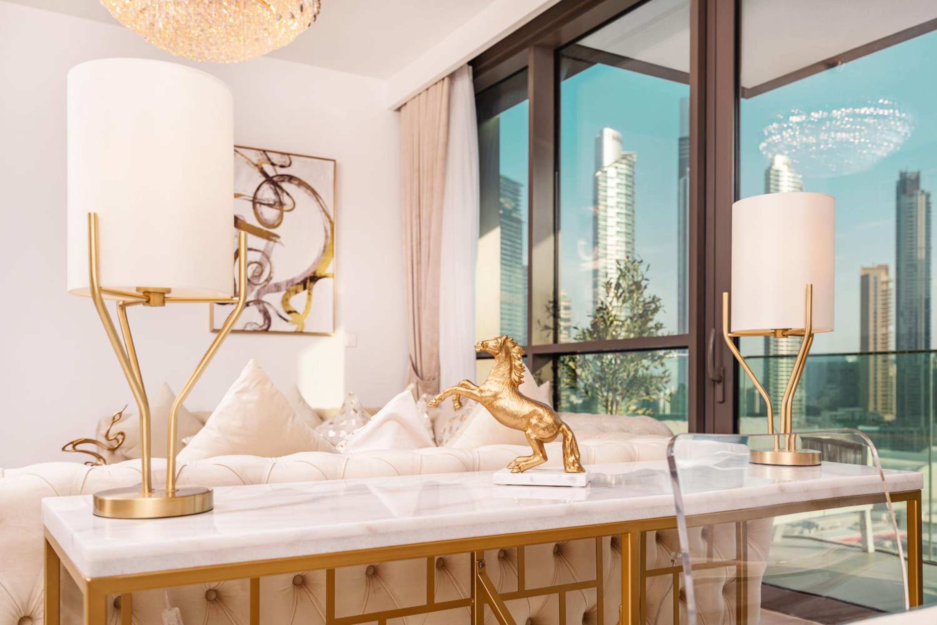 Elite Royal Apartment - Panoramic Full Burj Khalifa, Fountain & Skyline View - ACed direct connection to Dubai Mall - Governor