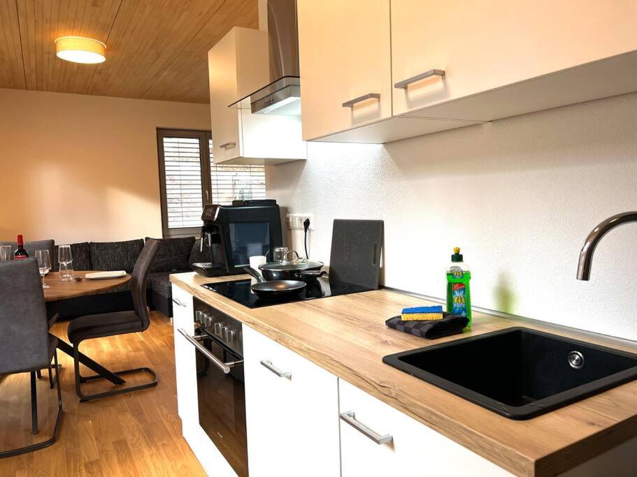 Studio Tiengen - zentraler Neubau - Barrierefrei im Erdgeschoss