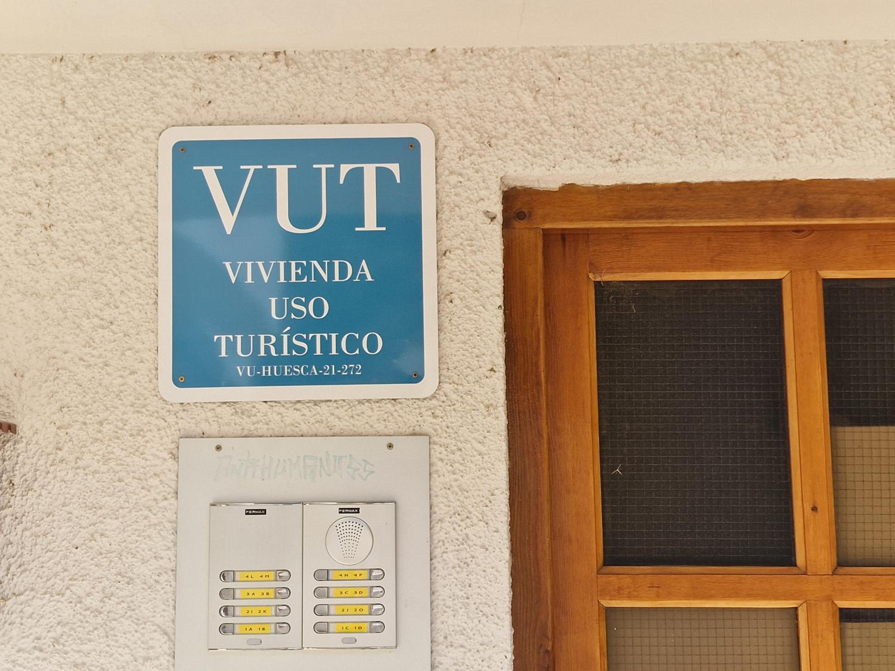 ESQUÍ PIRINEO ARAGONÉS APARTAMENTO EL JUNCARAL Wifi