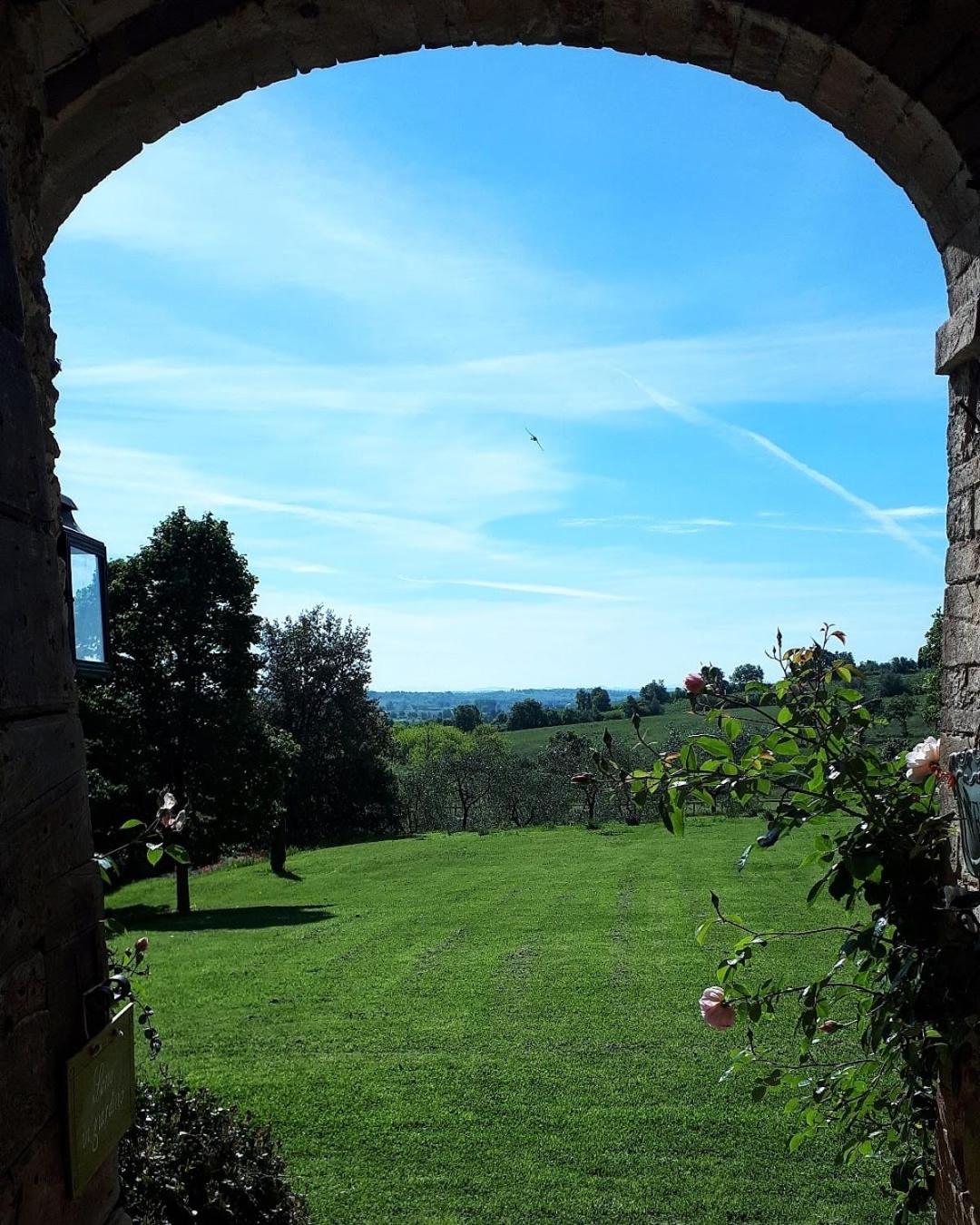 Podere Pievina Delle Corti - Dimora di Campagna